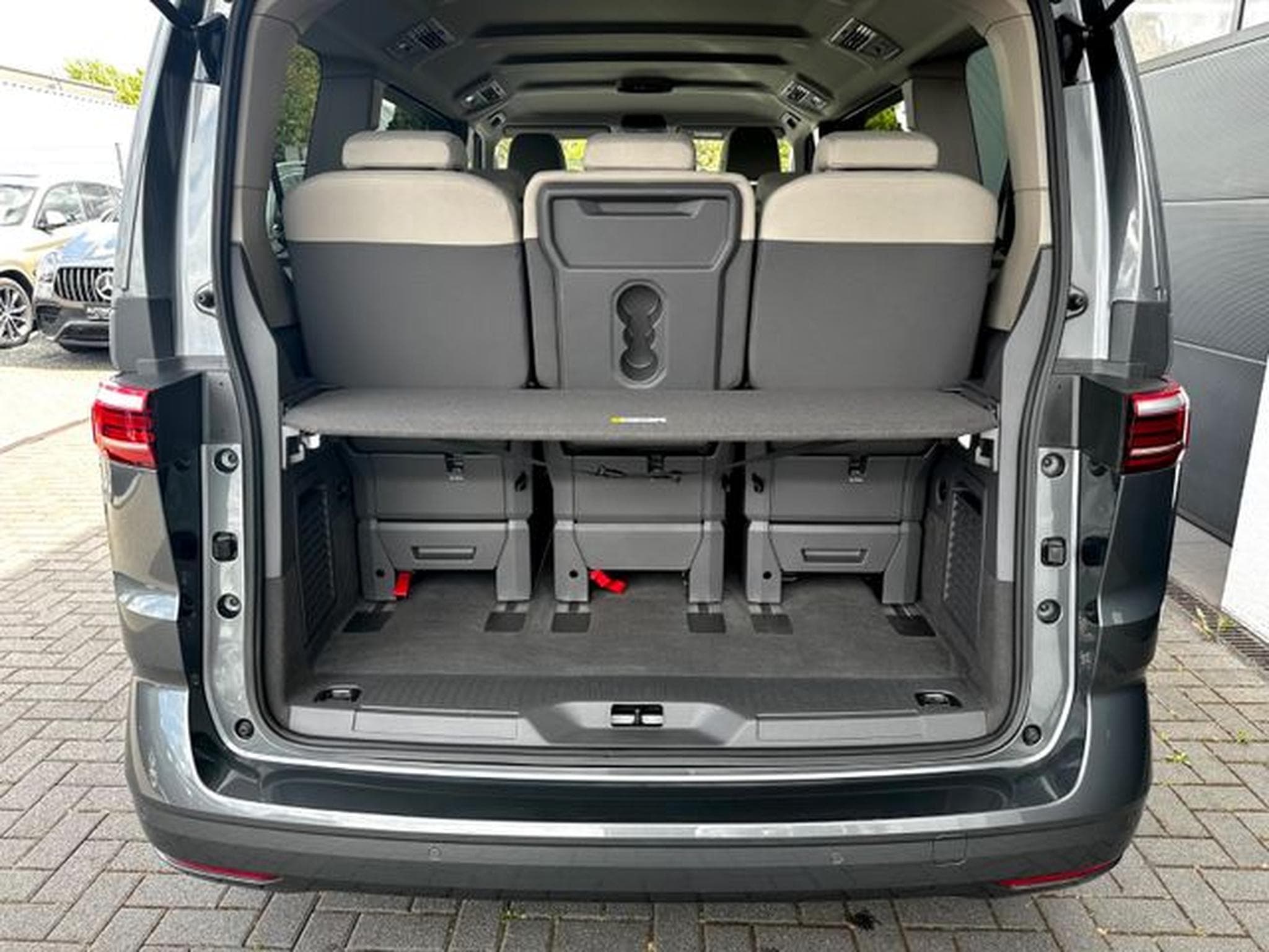 VW T7 T7 Multivan Life *Garantie*7Sitzer*Unfallfrei* (2024) - Photo 18