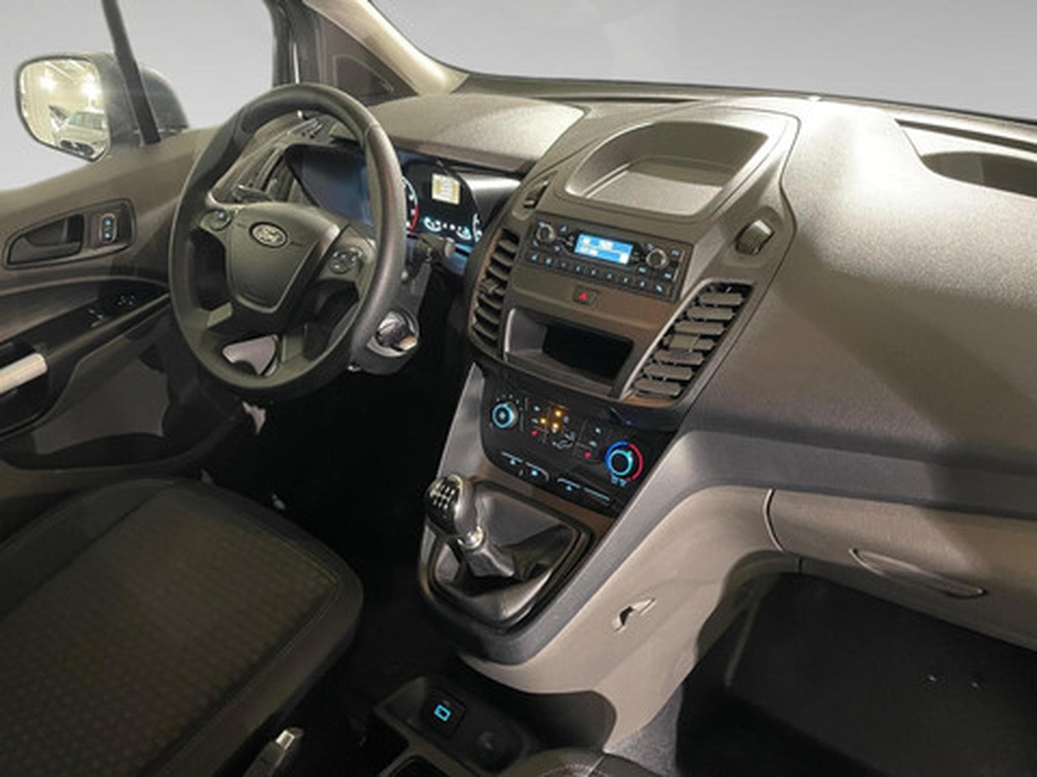 Ford Transit 1.0 EcoBoost 74kW L1 Trend (2024) - Foto 7