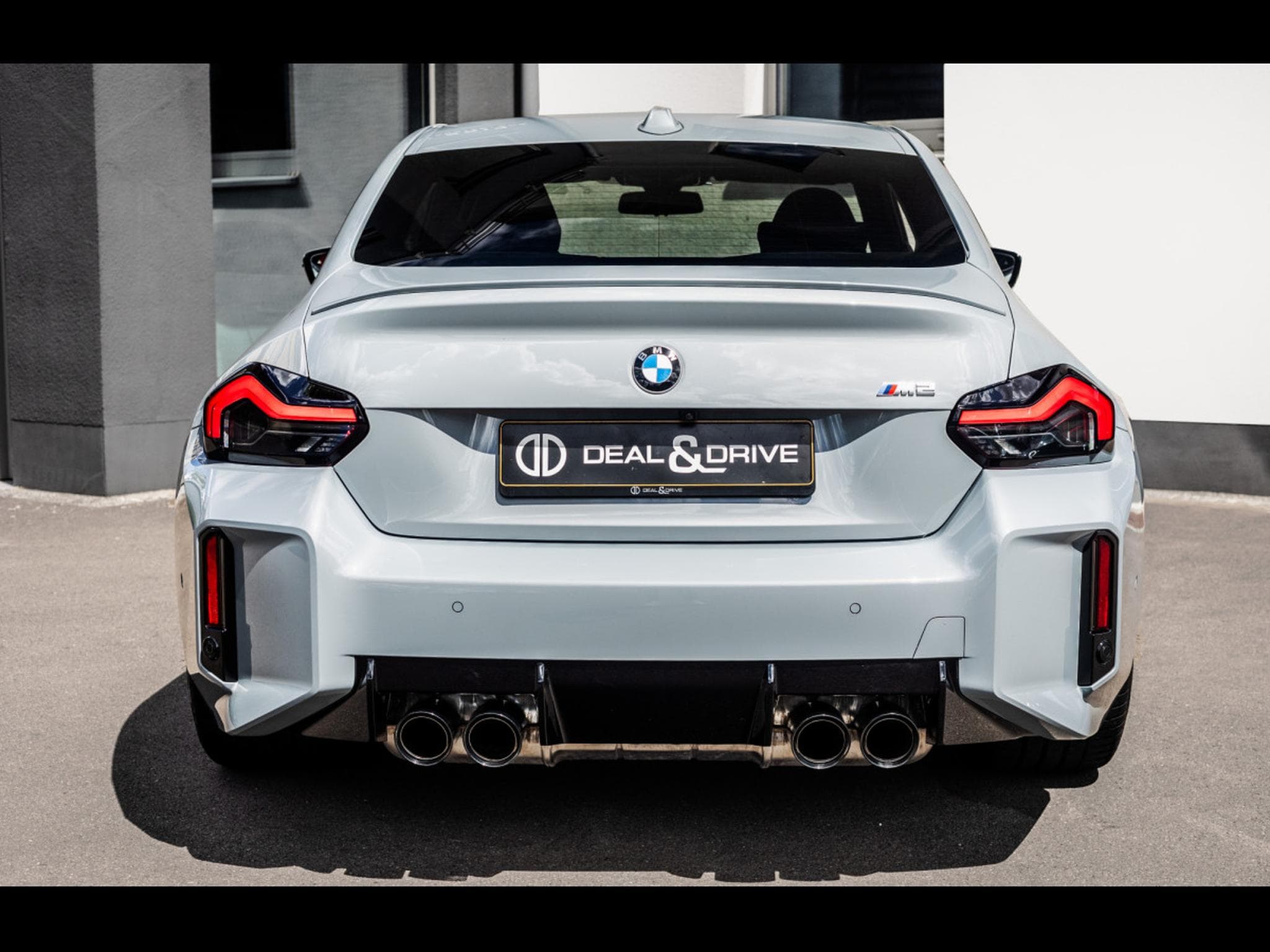 BMW M2 COUPE (G87) – BROOKLYN GRAU METALLIC (2024) - Foto 4