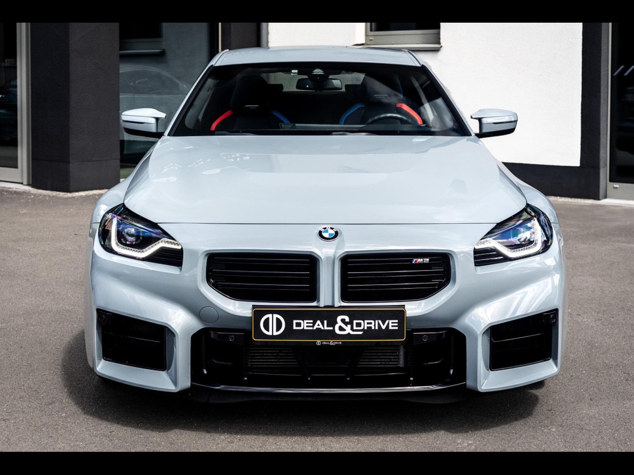 BMW M2 COUPE (G87) – BROOKLYN GRAU METALLIC (2024) - Foto 5