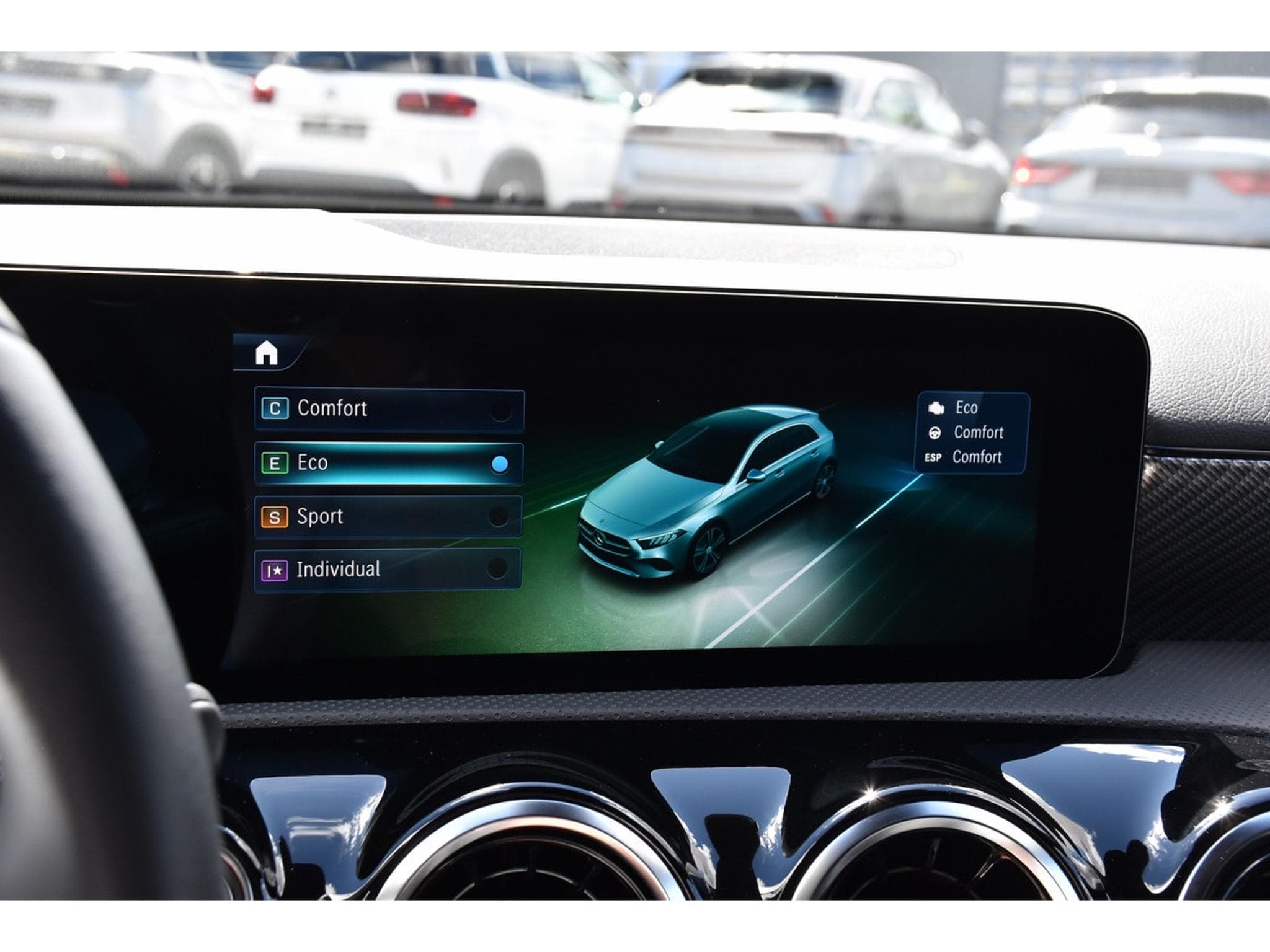Mercedes A 180 Progressive 7G-DCT CUIR GPS LANE CAM 1° MAIN (2025) - Foto 15