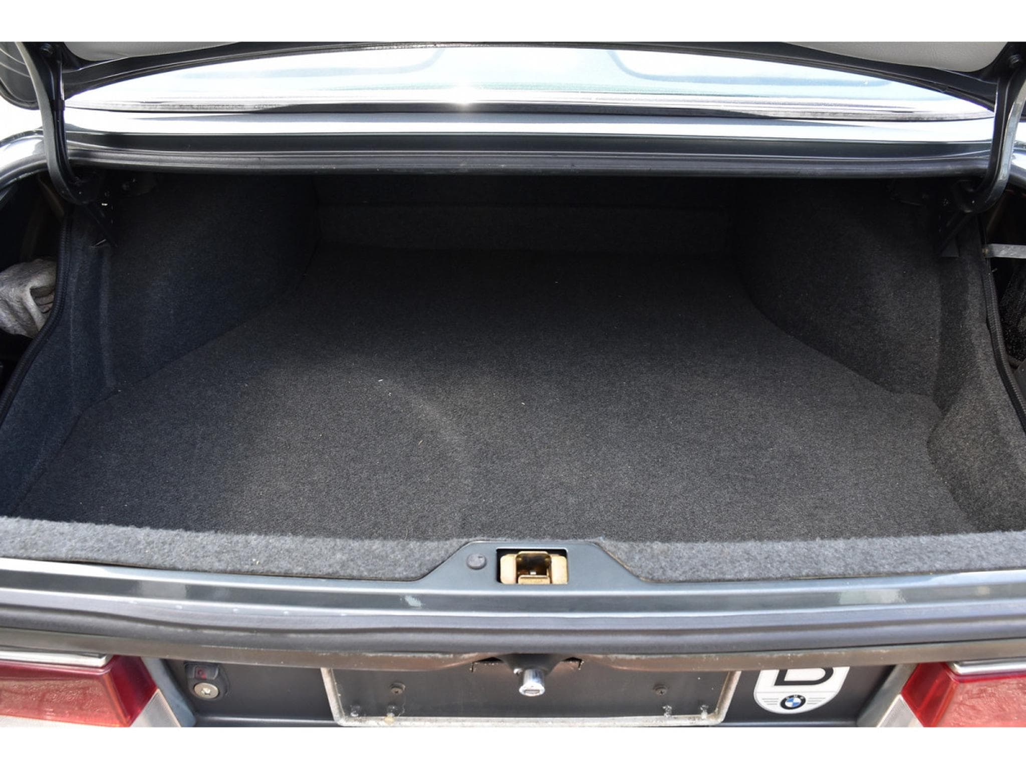BMW 635 CSI CUIR TOIT OUVRANT REGUL 1° MAIN (1986) - Photo 16