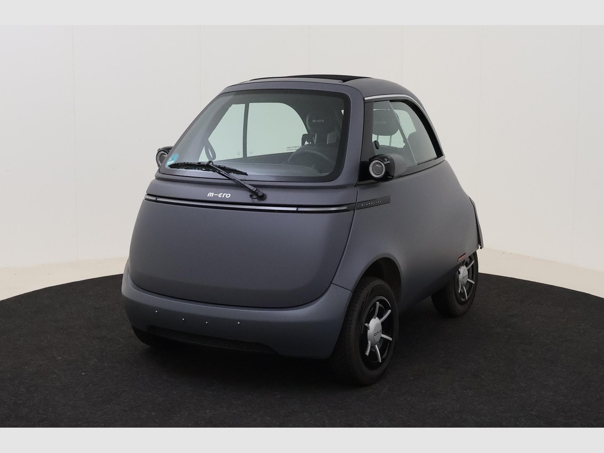 Microlino Pioneer Competizione (2024) - Photo 1