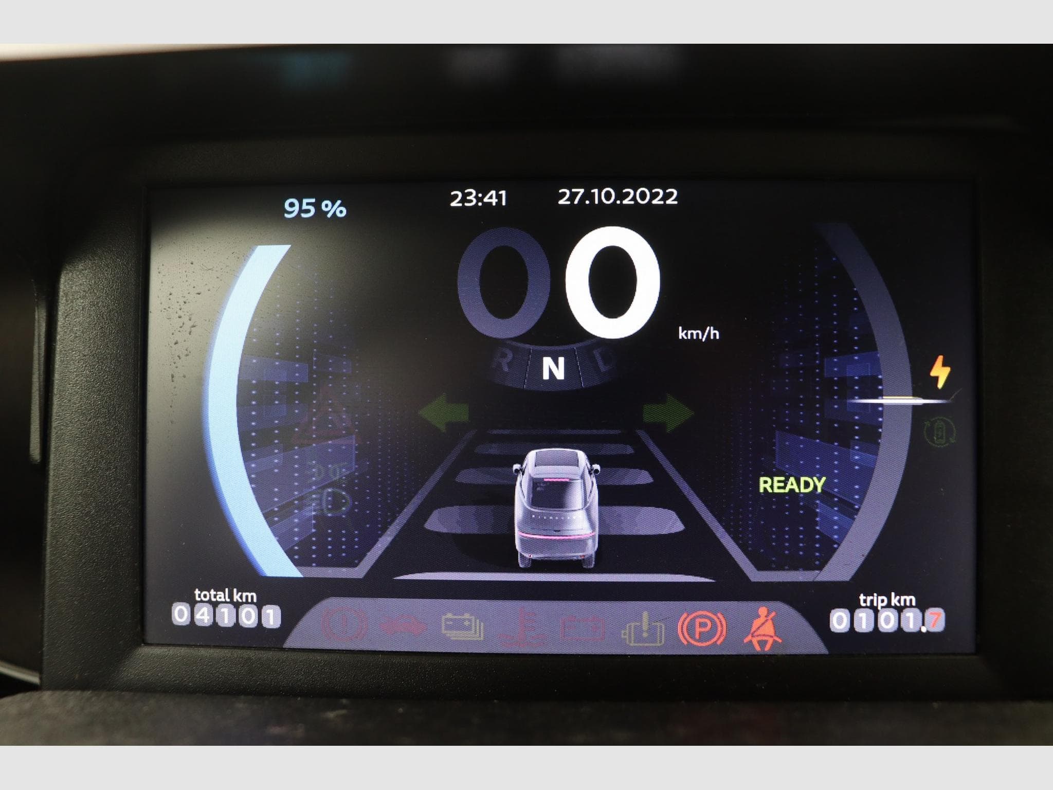 Microlino Pioneer Competizione (2024) - Photo 16