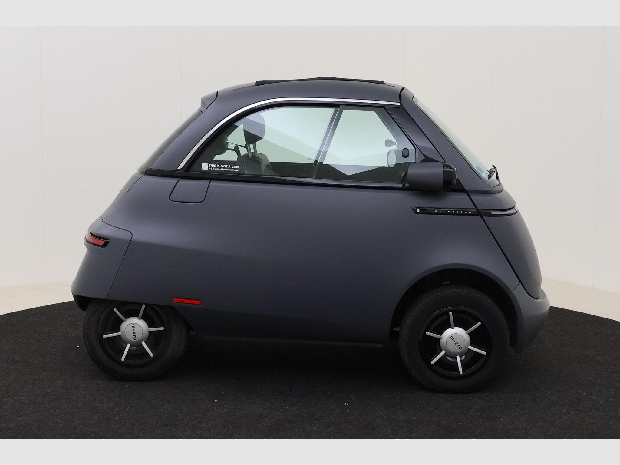 Microlino Pioneer Competizione (2024) - Photo 4