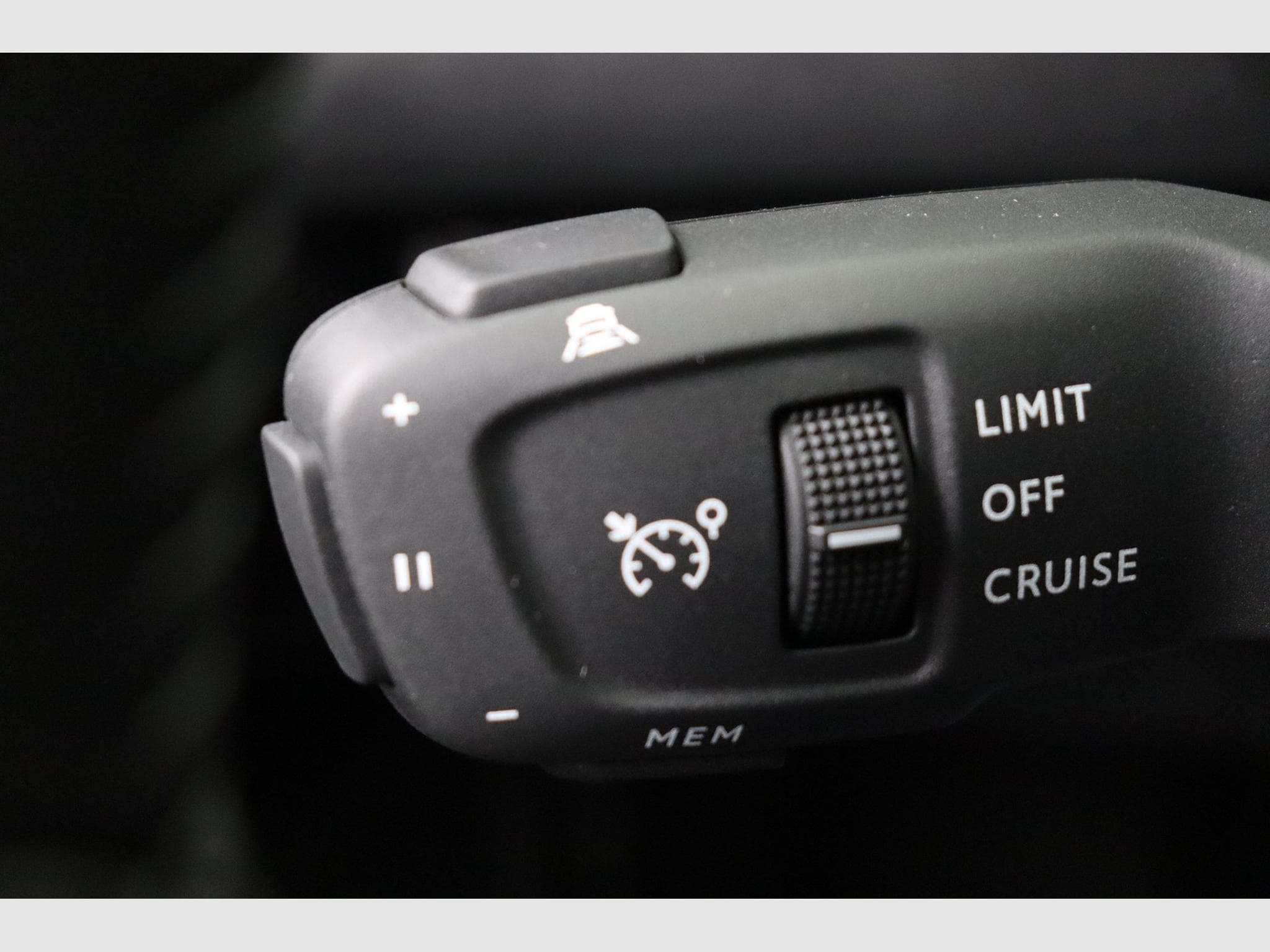 Peugeot 2008 Allure (2026) - Photo 19