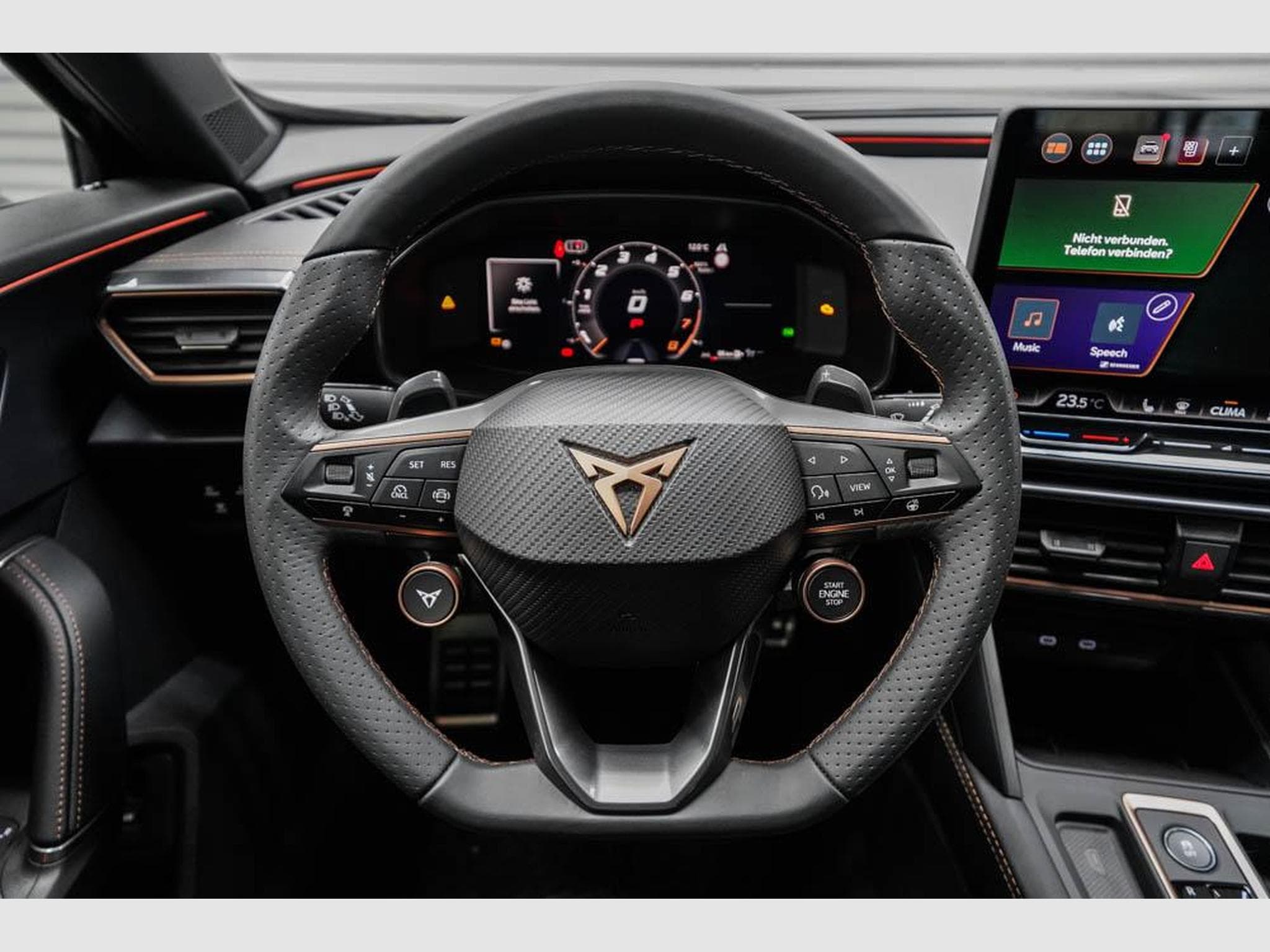 Cupra Formentor 1,5 eTSI DSG (2026) - Photo 9