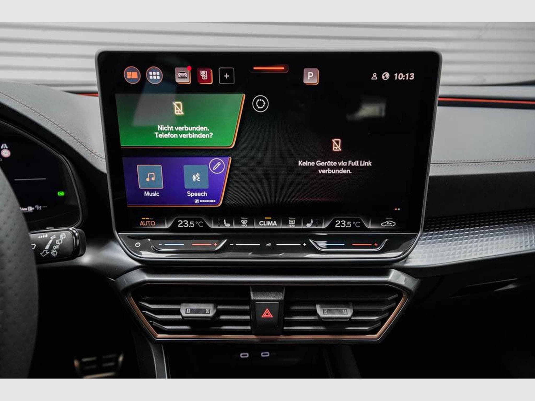 Cupra Formentor 1,5 eTSI DSG (2026) - Photo 13