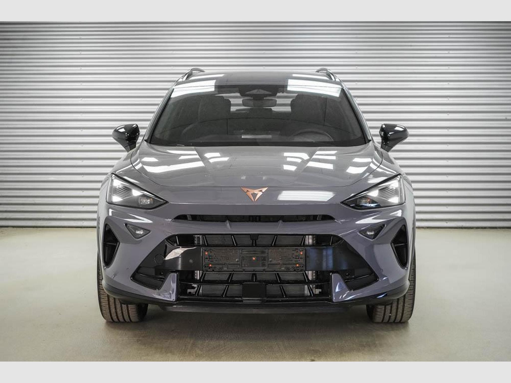 Cupra Formentor 1,5 eTSI DSG (2026) - Photo 2