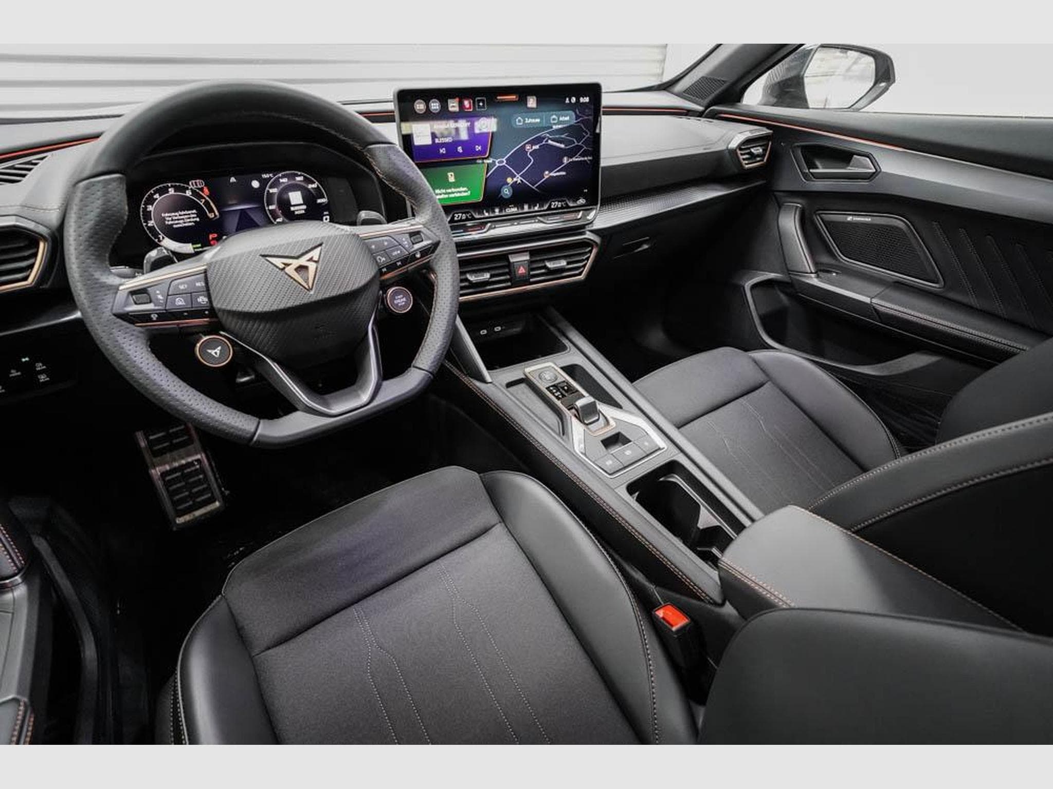 Cupra Formentor 1,5 eTSI DSG (2026) - Photo 7