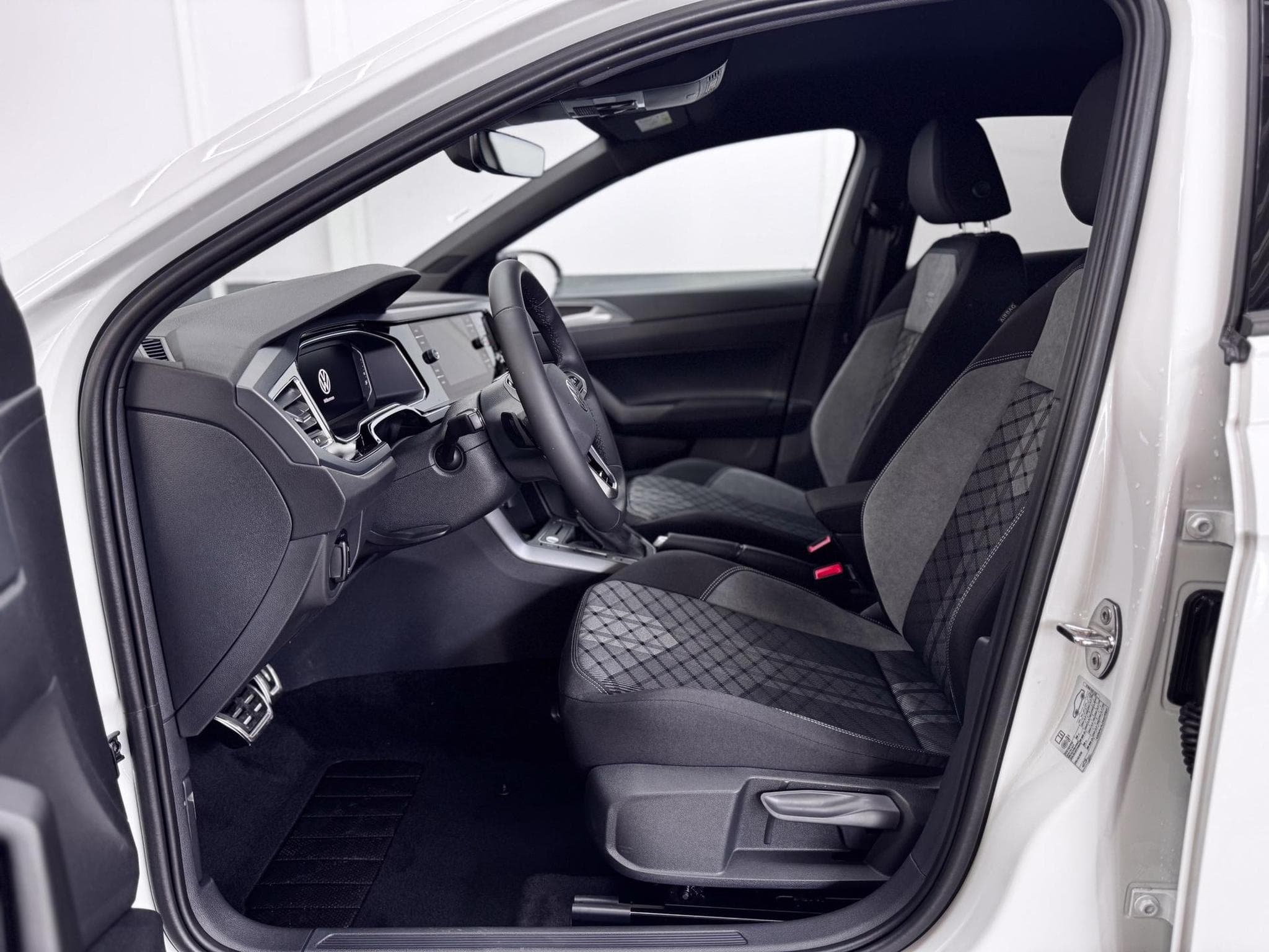 VW Taigo R-LINE (2026) - Photo 11