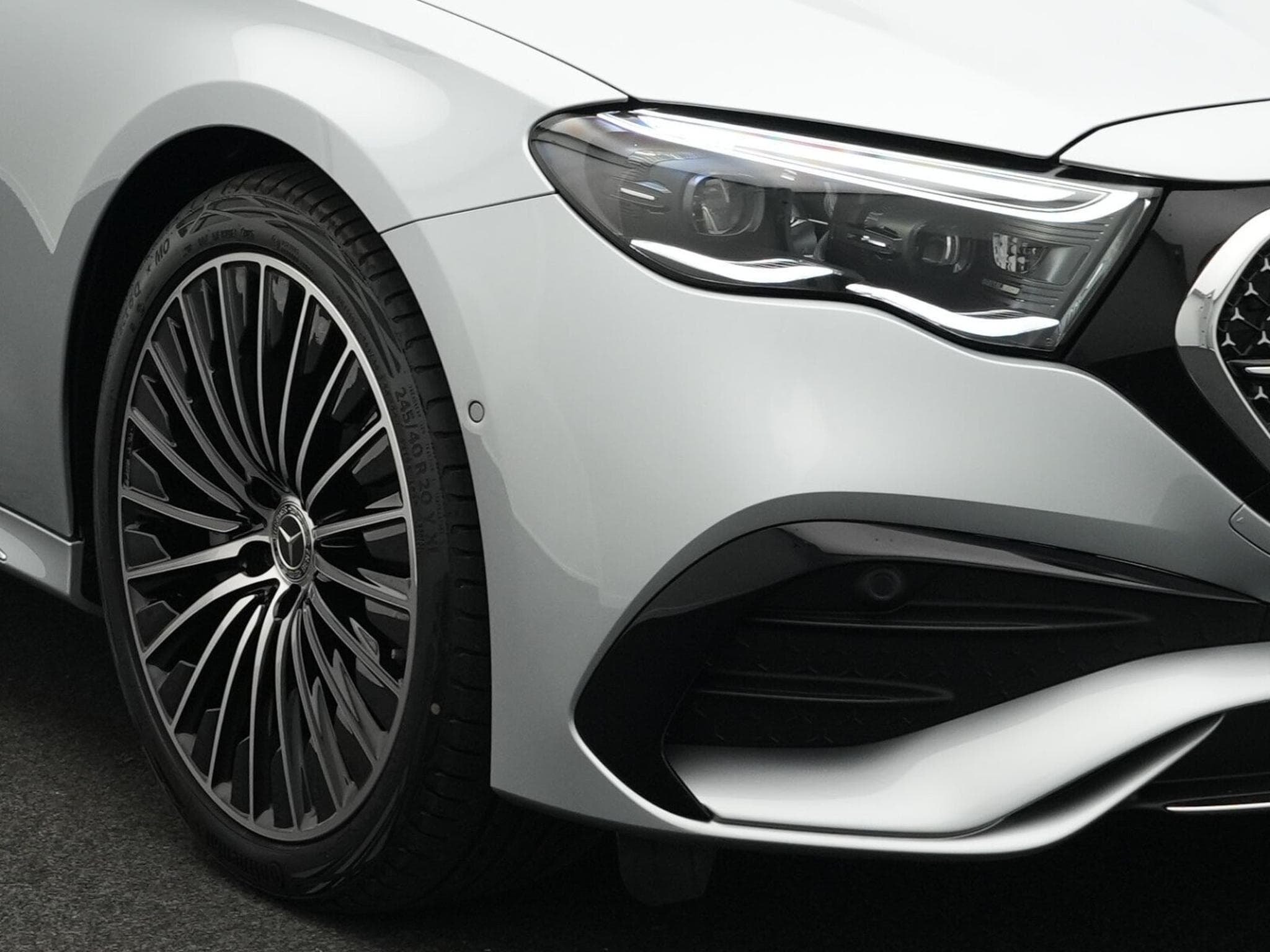 Mercedes E 220 d T-Modell (2025) - Photo 9