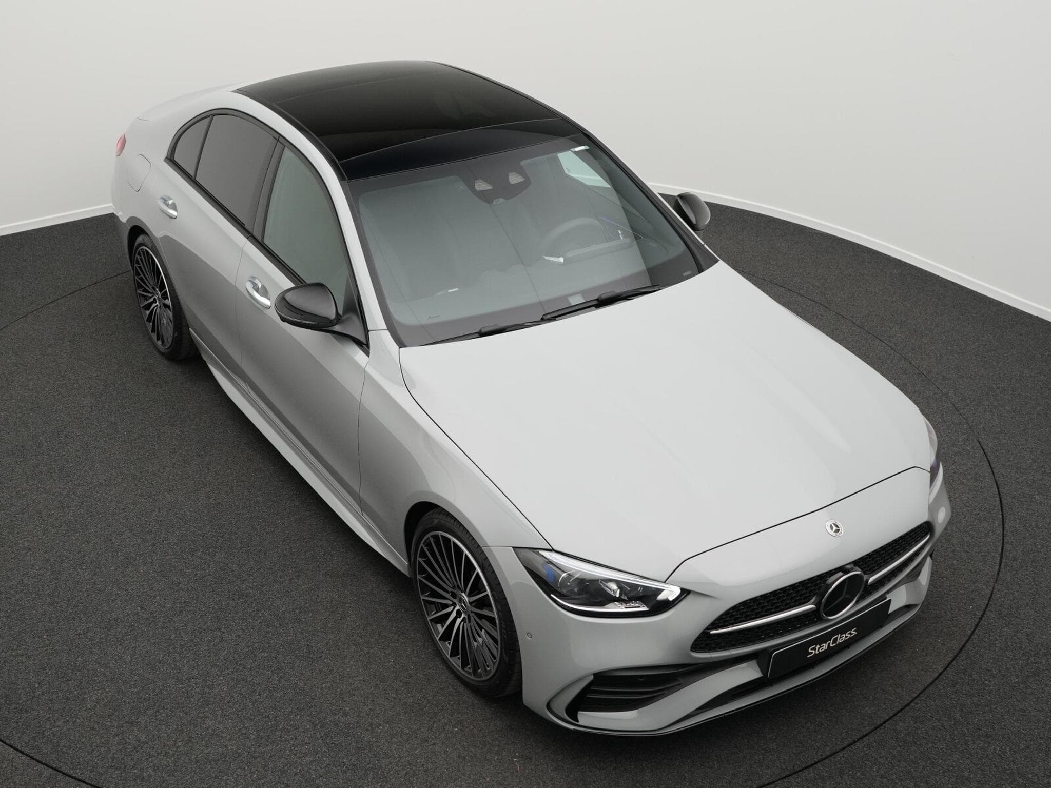 Mercedes C 200 d (2025) - Photo 12