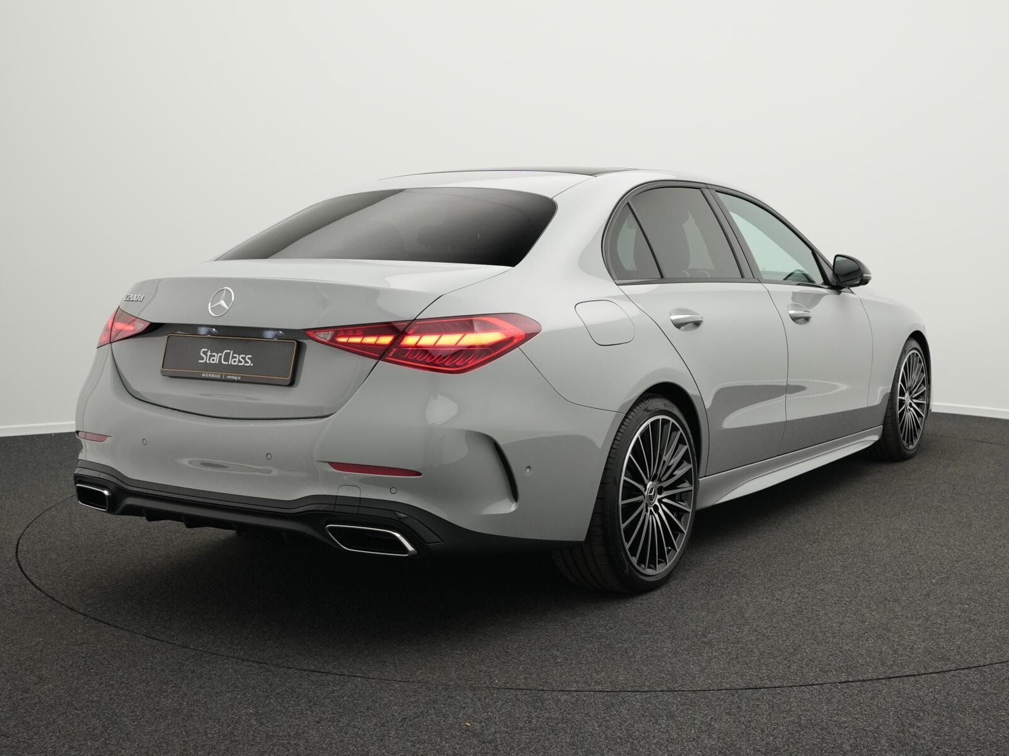 Mercedes C 200 d (2025) - Photo 3