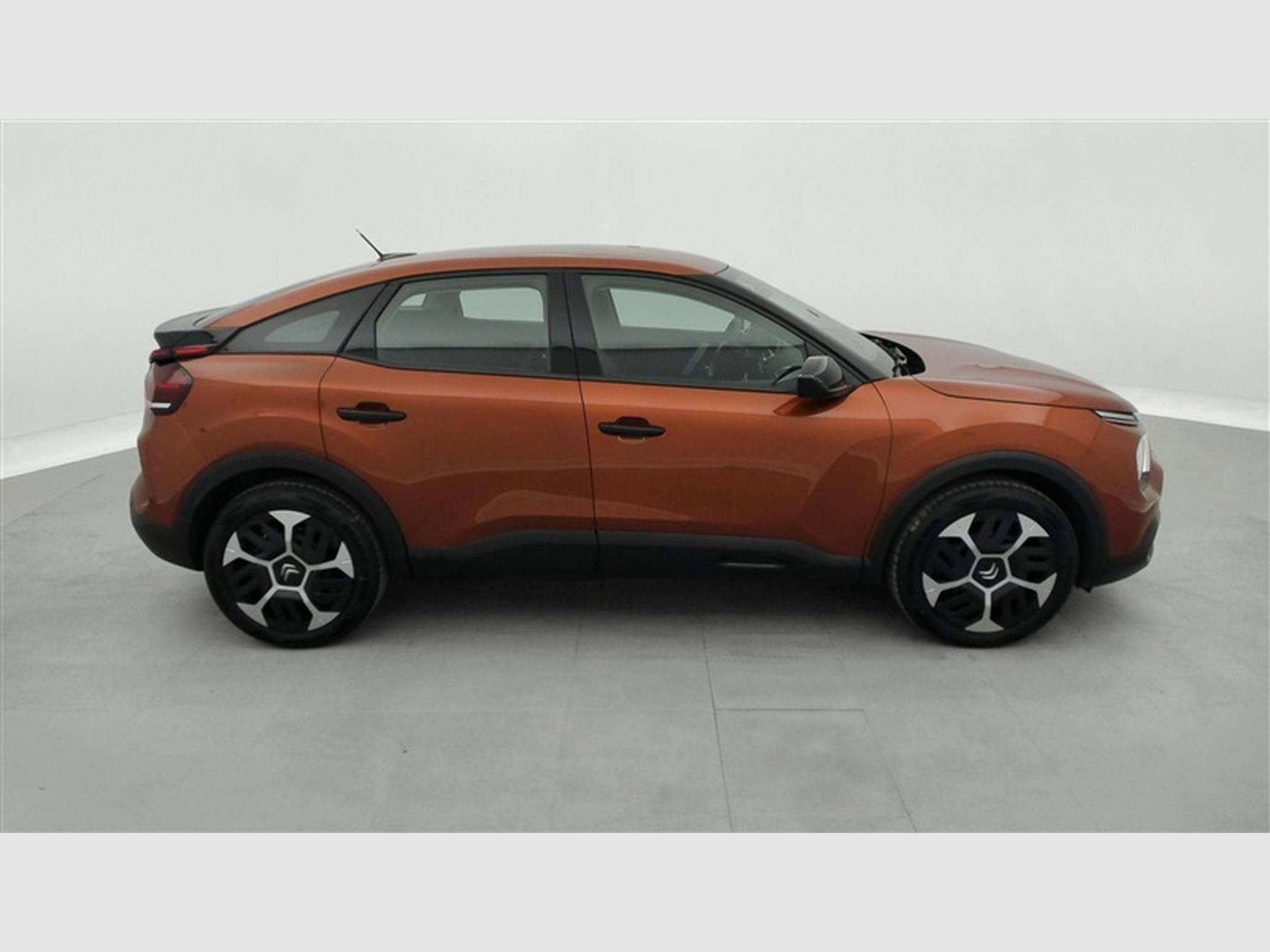 Citroen C4 1.2 PureTech Feel S&S (2022) - Photo 24