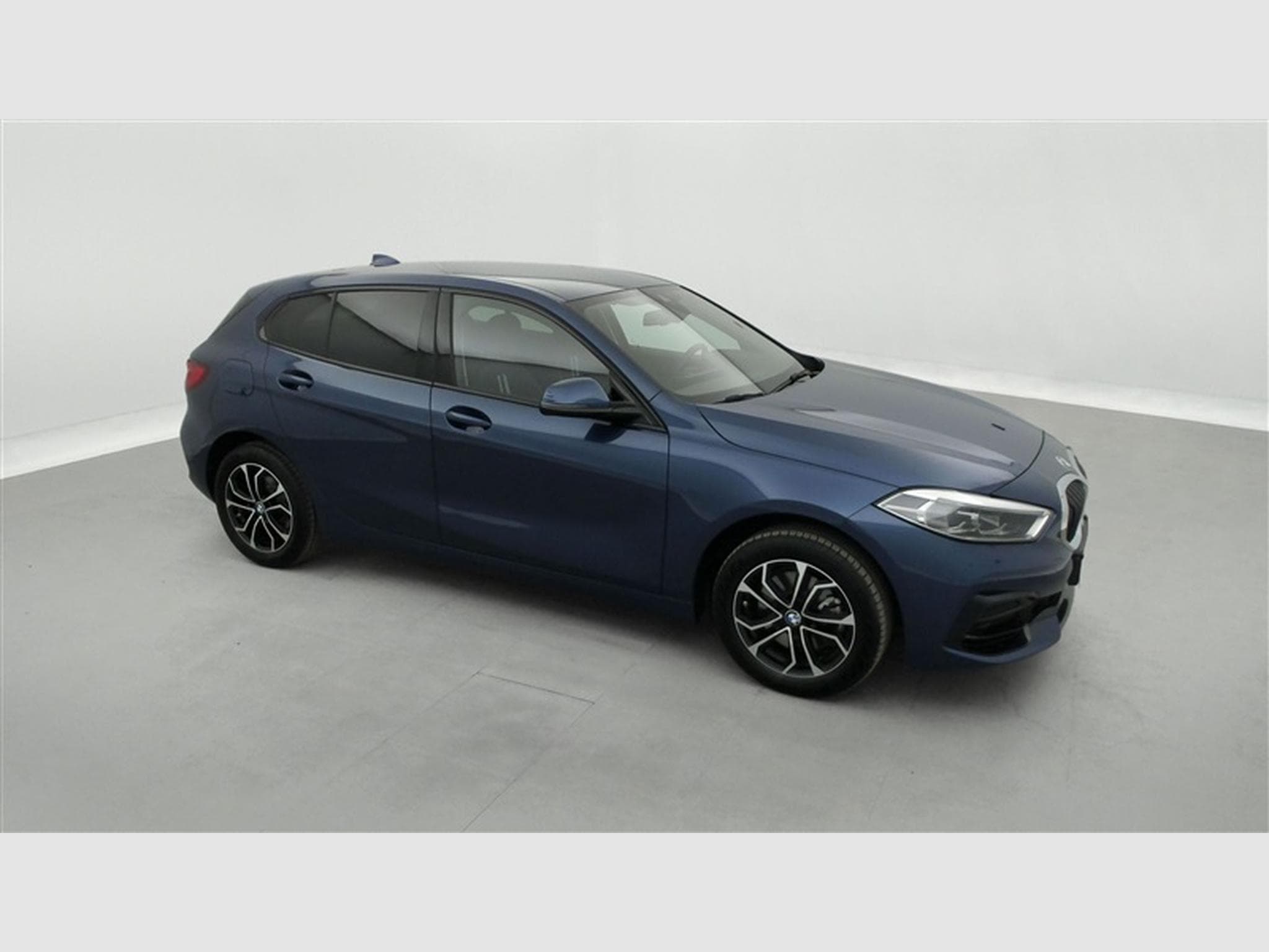 BMW 116 i (2023) - Photo 23