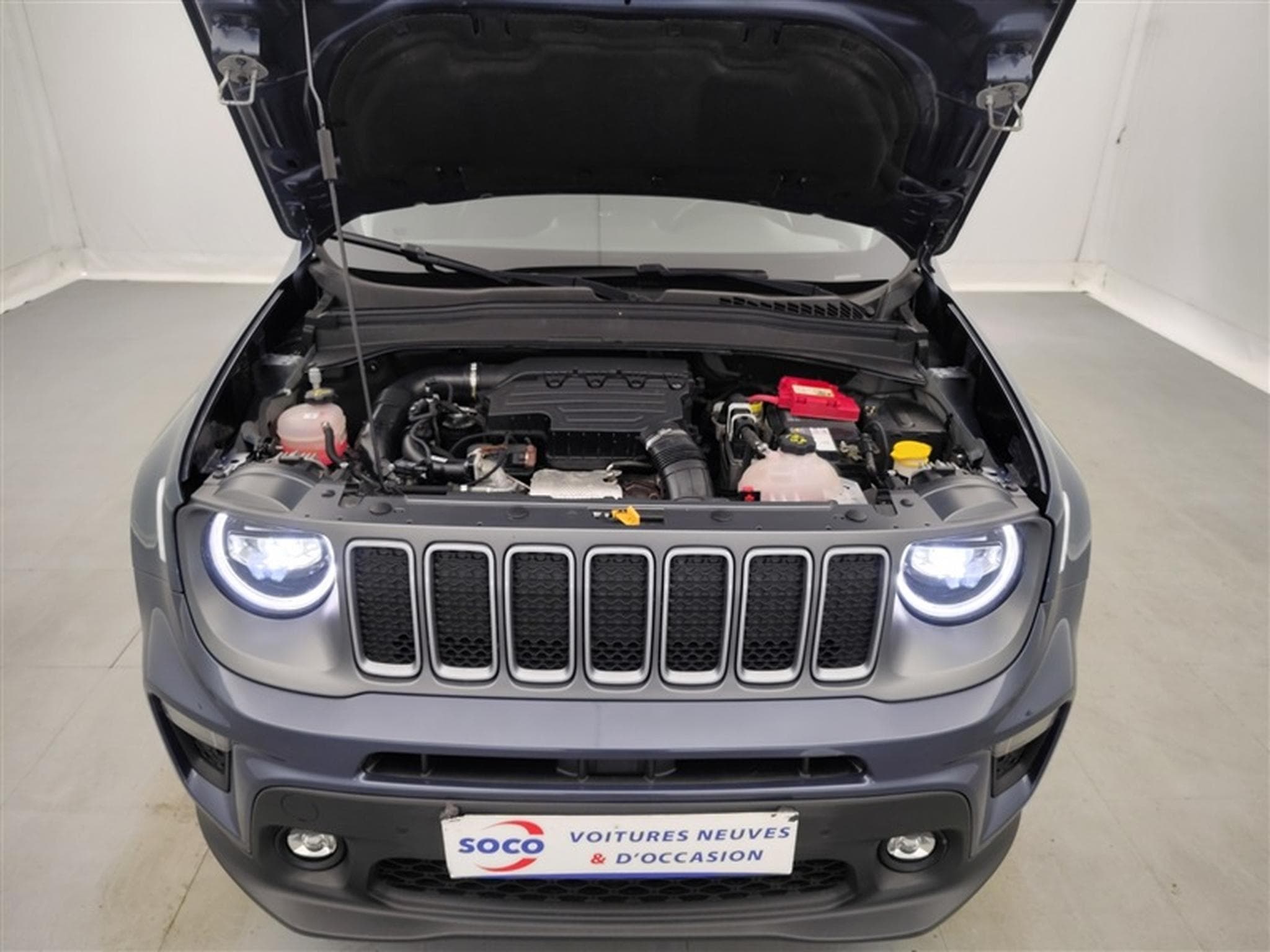 Jeep Renegade 1.5 T4 MHEV Altitude DCT (EU6.4) (2023) - Photo 20