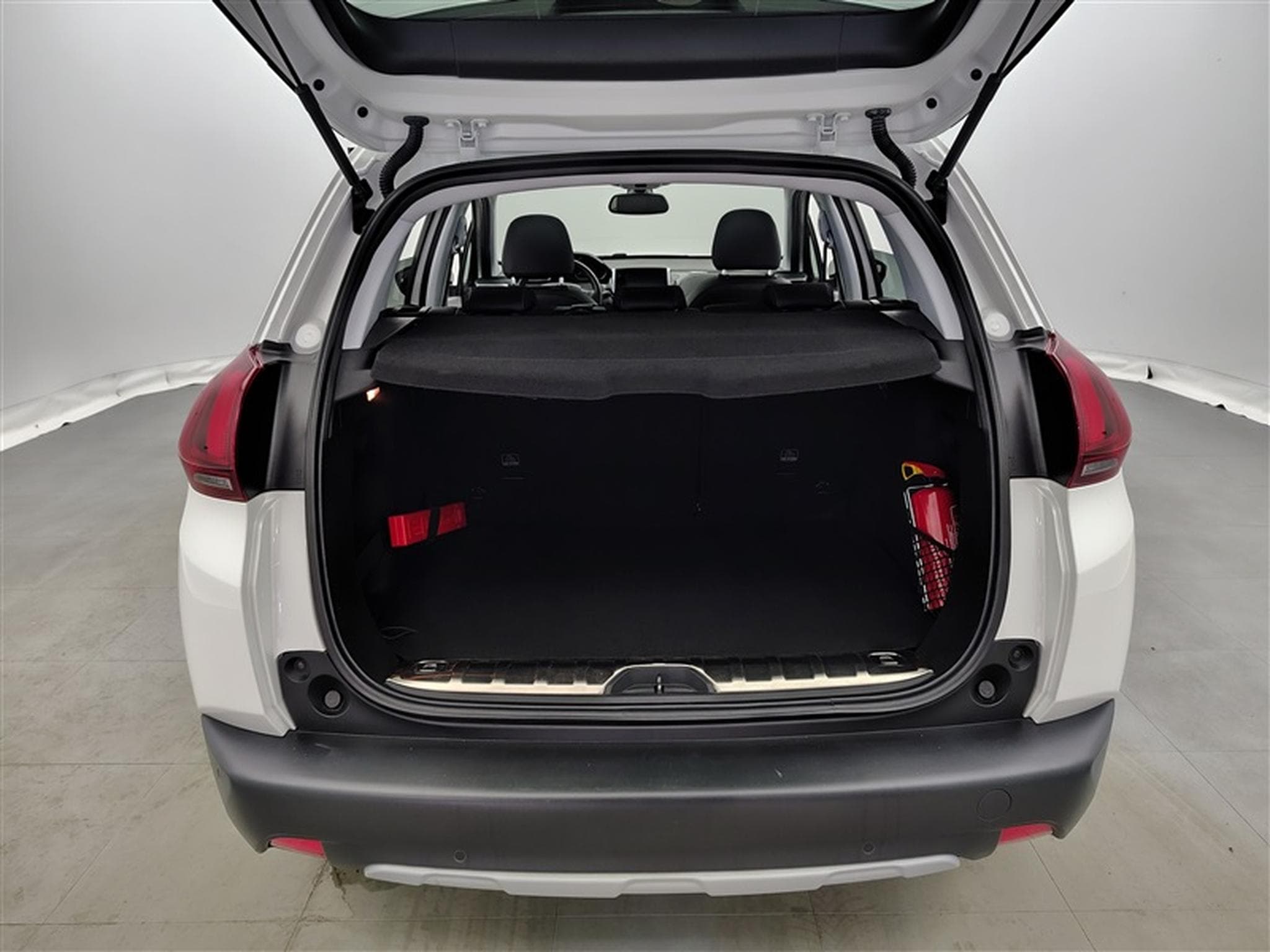Peugeot 2008 1.2 PureTech 110cv Crossway NAVI / TOIT PANO / CUIR PARTIEL (2019) - Photo 13