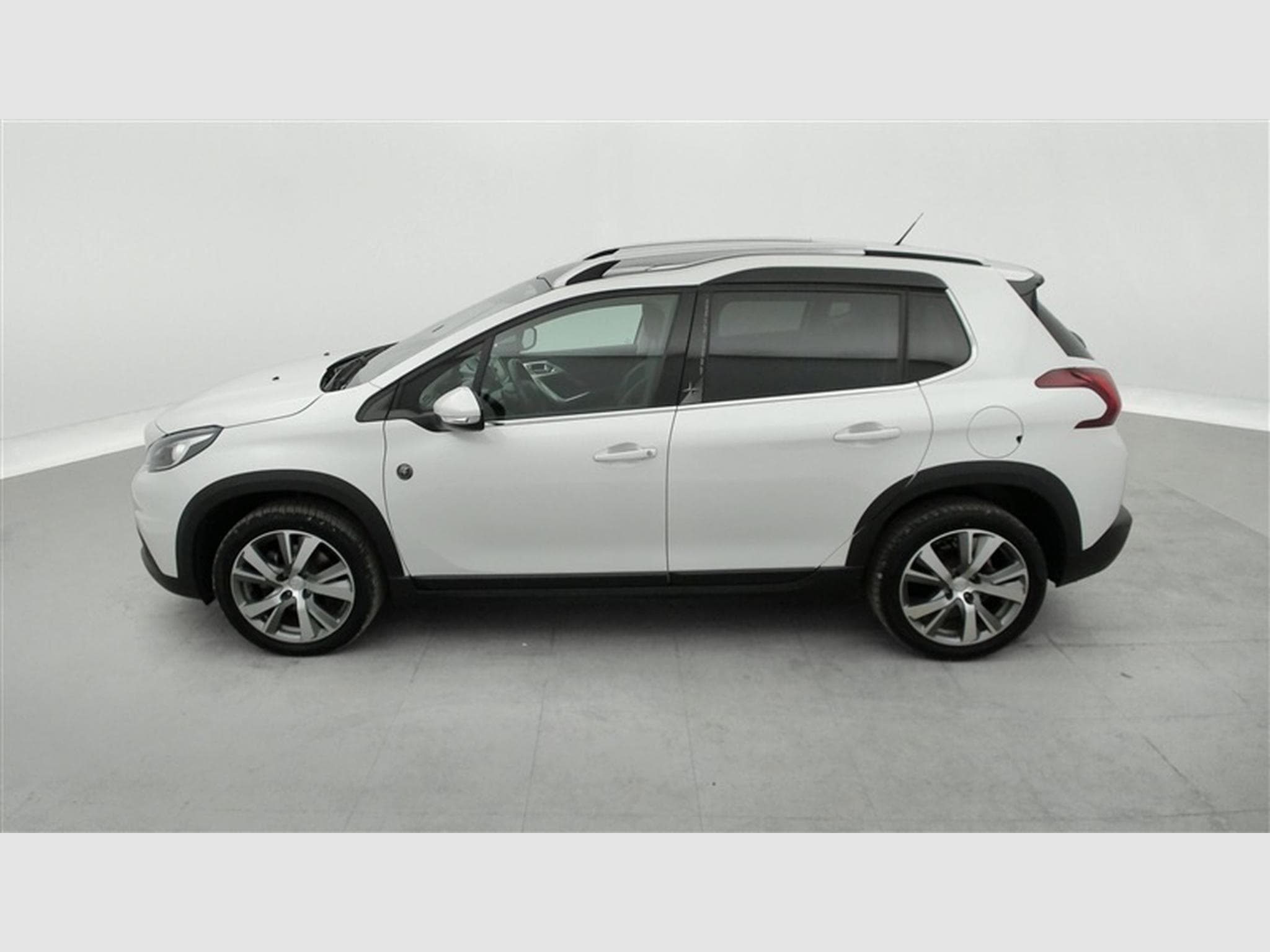Peugeot 2008 1.2 PureTech 110cv Crossway NAVI / TOIT PANO / CUIR PARTIEL (2019) - Photo 3