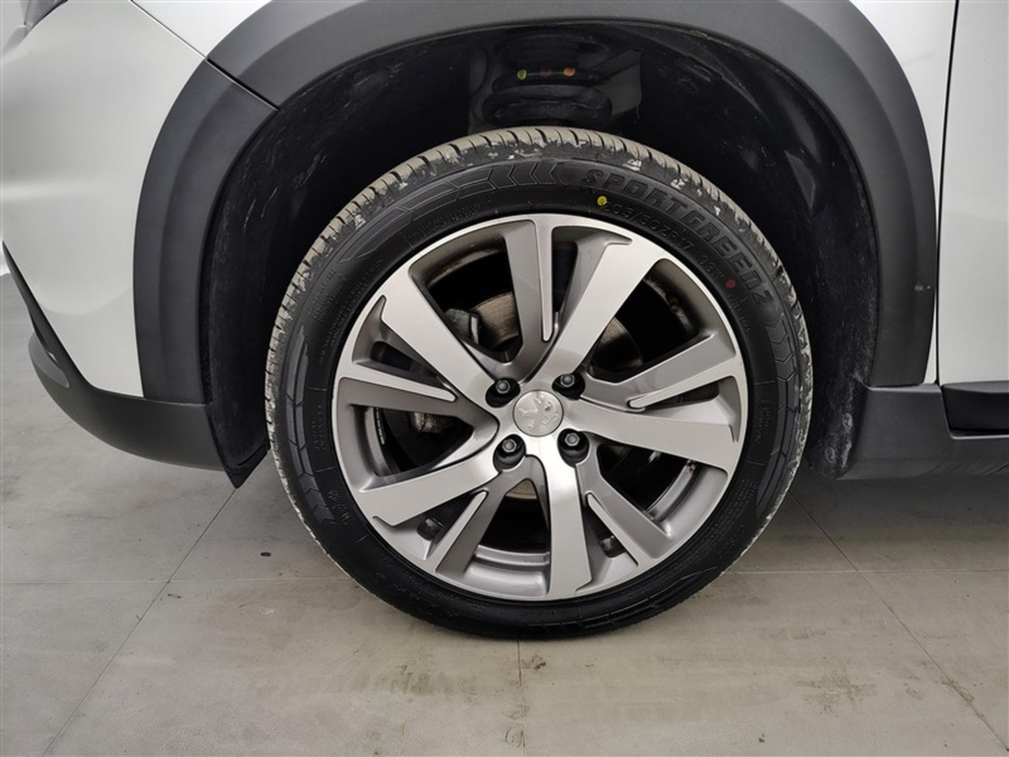 Peugeot 2008 1.2 PureTech 110cv Crossway NAVI / TOIT PANO / CUIR PARTIEL (2019) - Photo 6