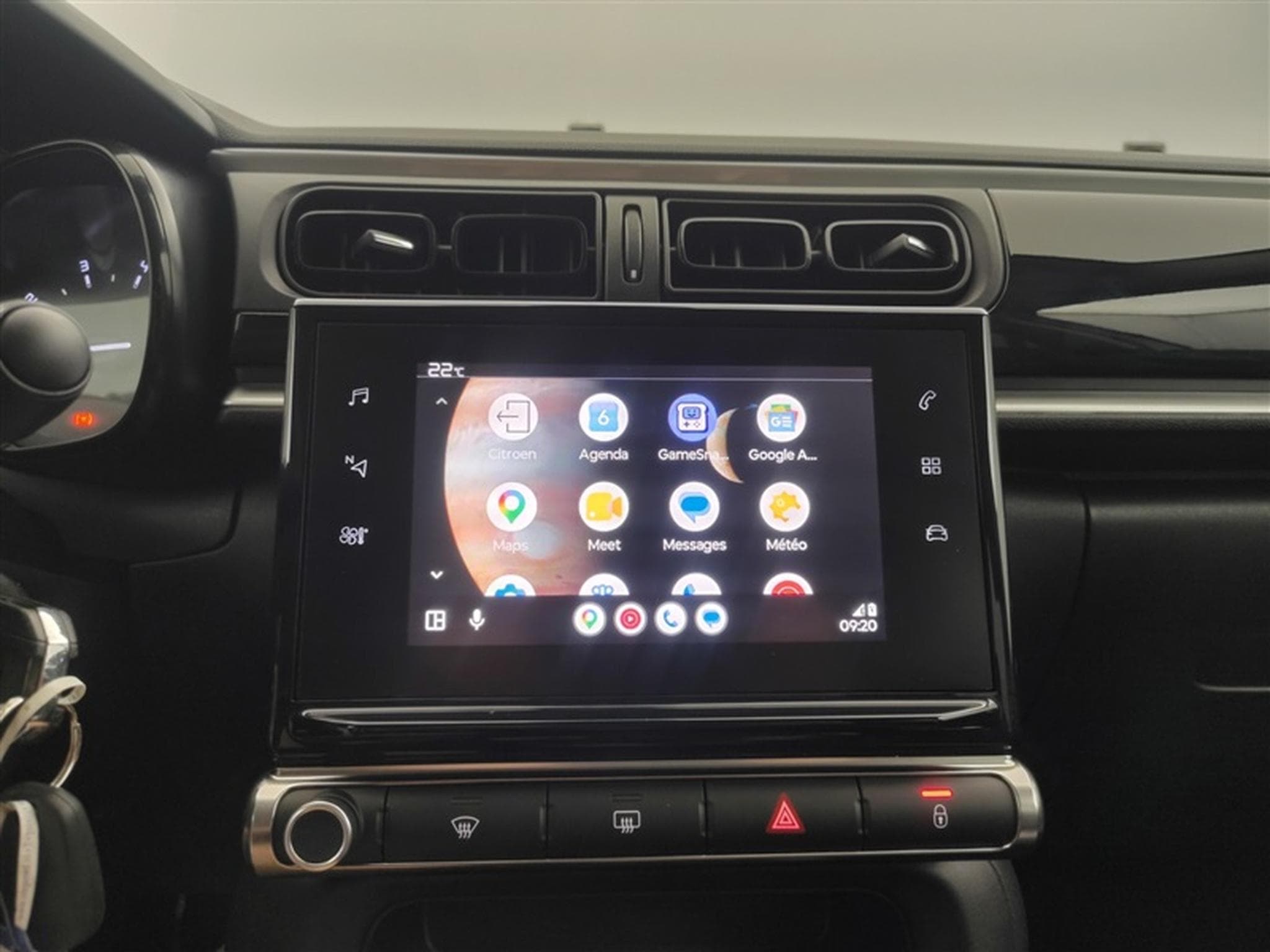 Citroen C3 1.2i PureTech Highlight S&S (EU6.2) (2020) - Photo 12