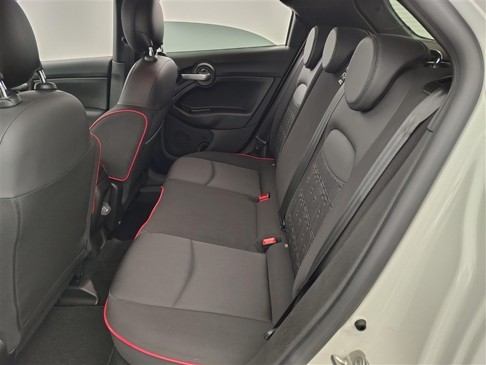 Fiat 500X 1.5T Red **AUTO/CARPLAY/FULL LED/CAMERA** (2023) - Photo 13