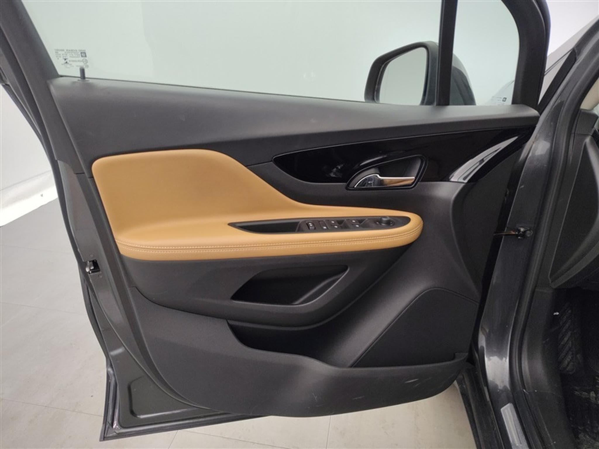 Opel Mokka 1.6 (2017) - Photo 17