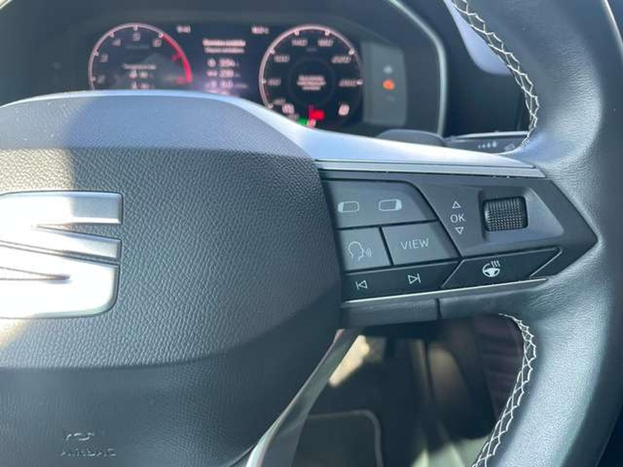 SEAT Leon Sportstourer Xcellence 1.5 GARANTIE JUSQU'A 3 ANS (2022) - Photo 16