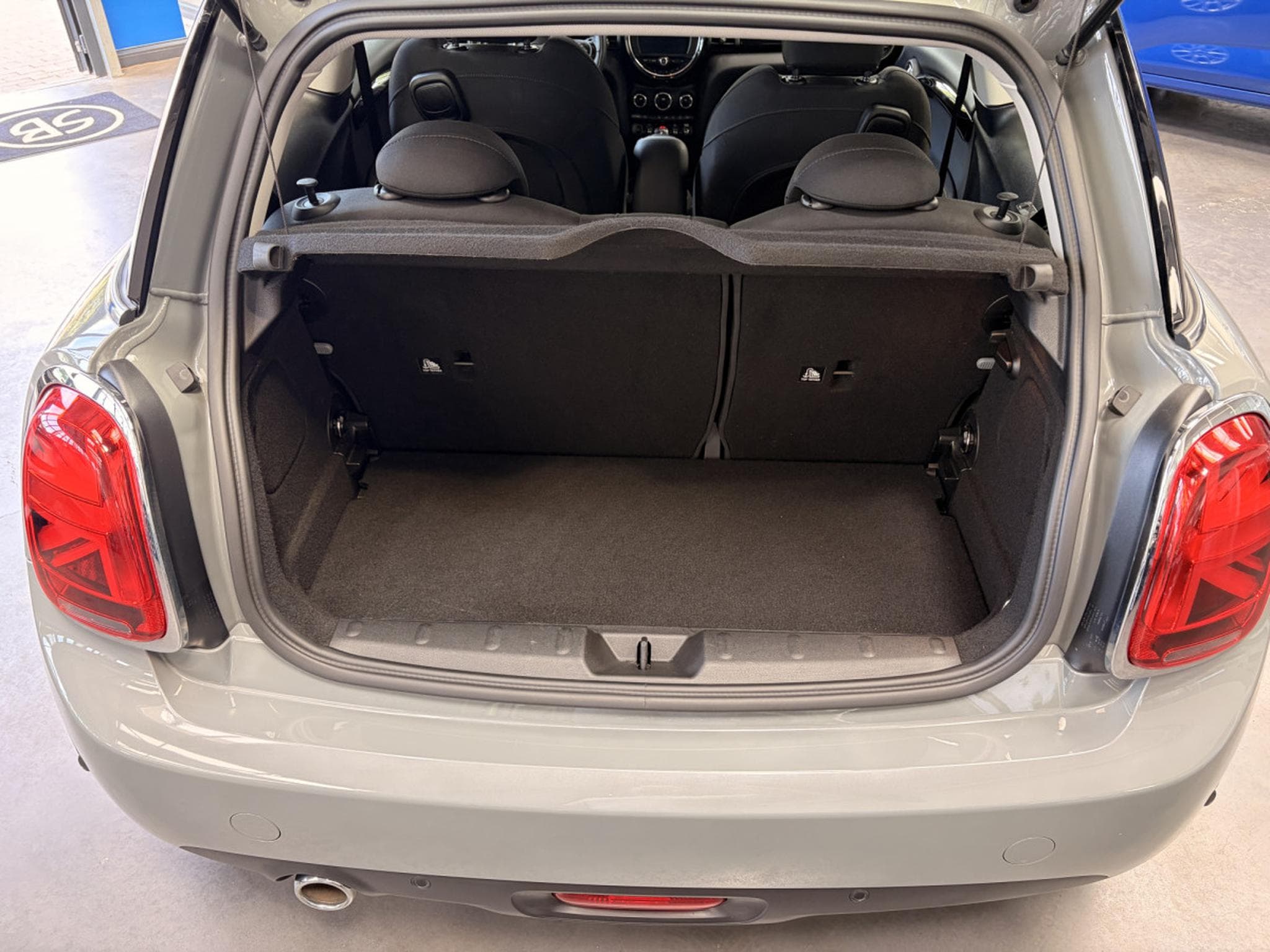 Mini Cooper 1.5 Essence 136HP (2019) - Foto 13