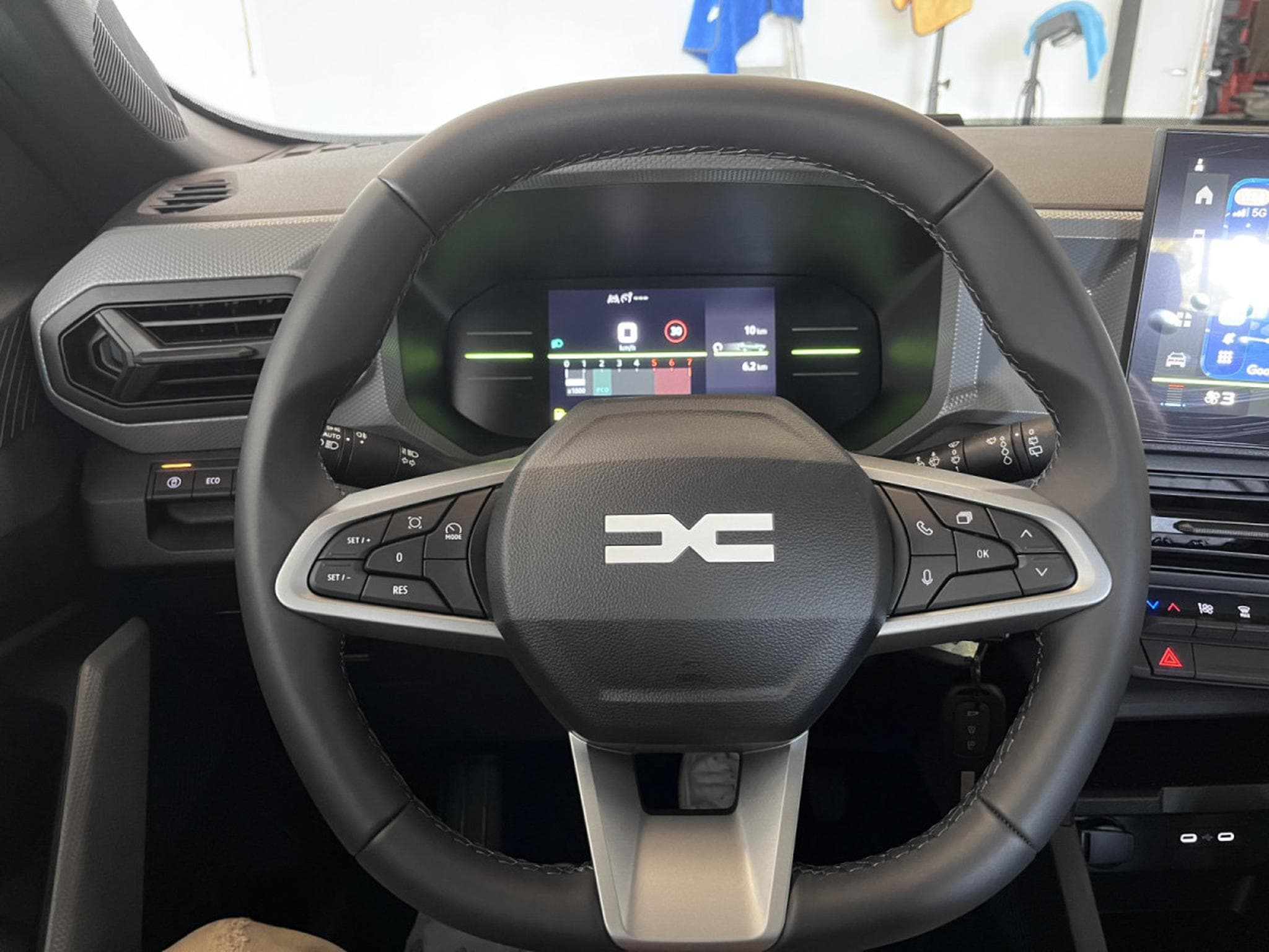 Dacia Bigster 1.2 Mild Hybrid 140 Essential (2026) - Foto 21