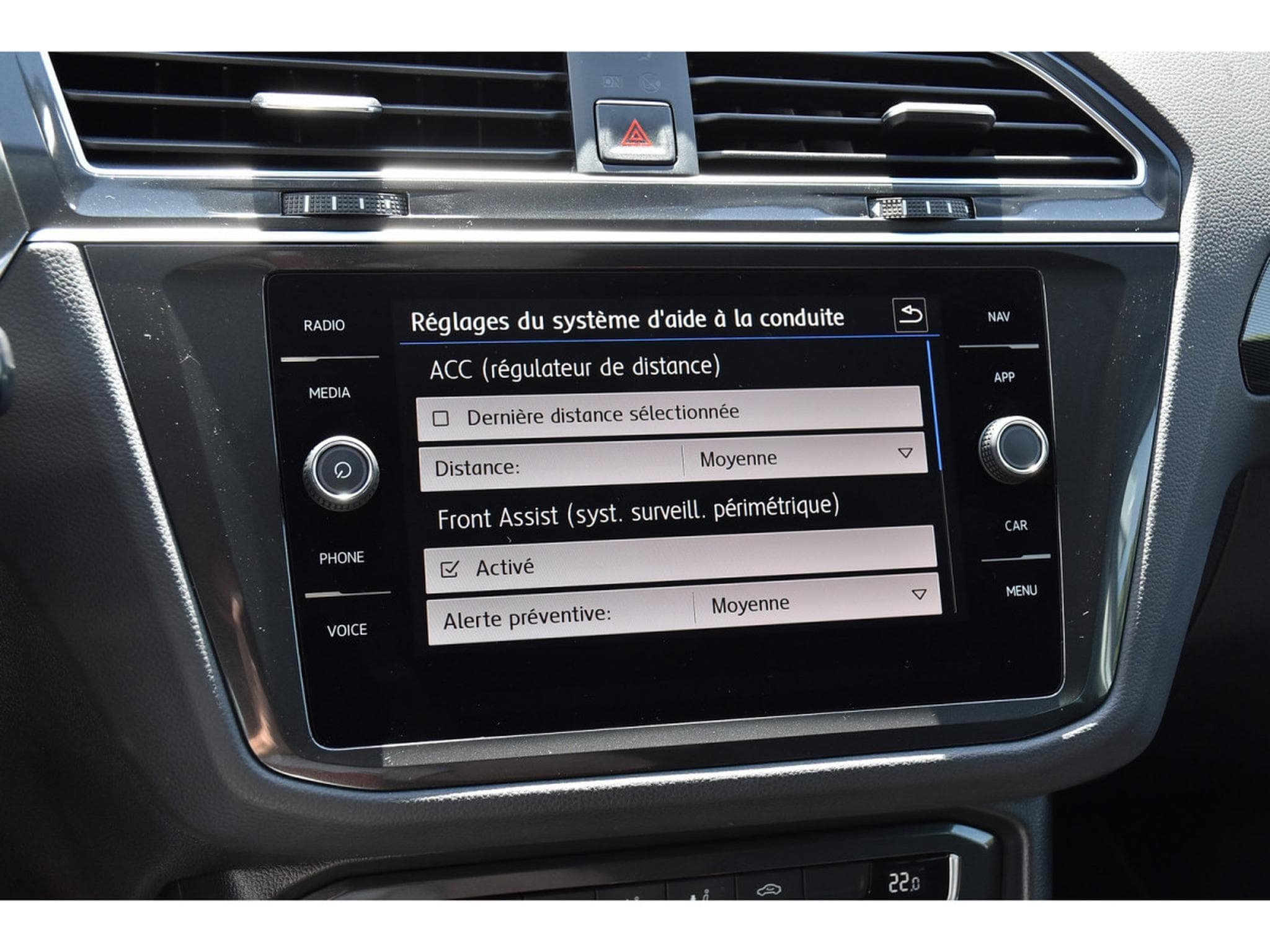 VW Tiguan 2.0 TSI 4Motion Highline DSG ACC LANE GPS CAM PARK 1° MAIN (2018) - Photo 13