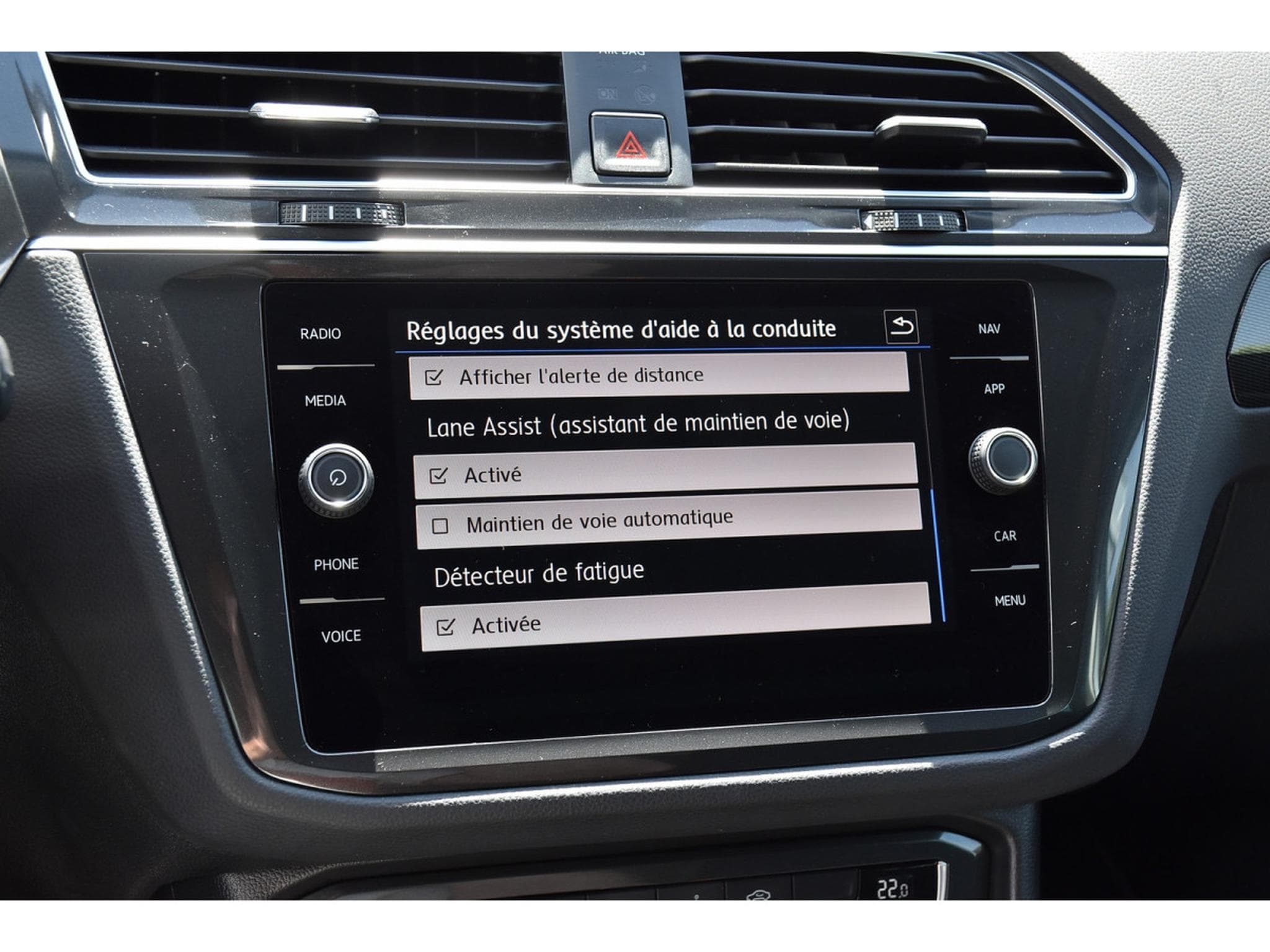 VW Tiguan 2.0 TSI 4Motion Highline DSG ACC LANE GPS CAM PARK 1° MAIN (2018) - Photo 14