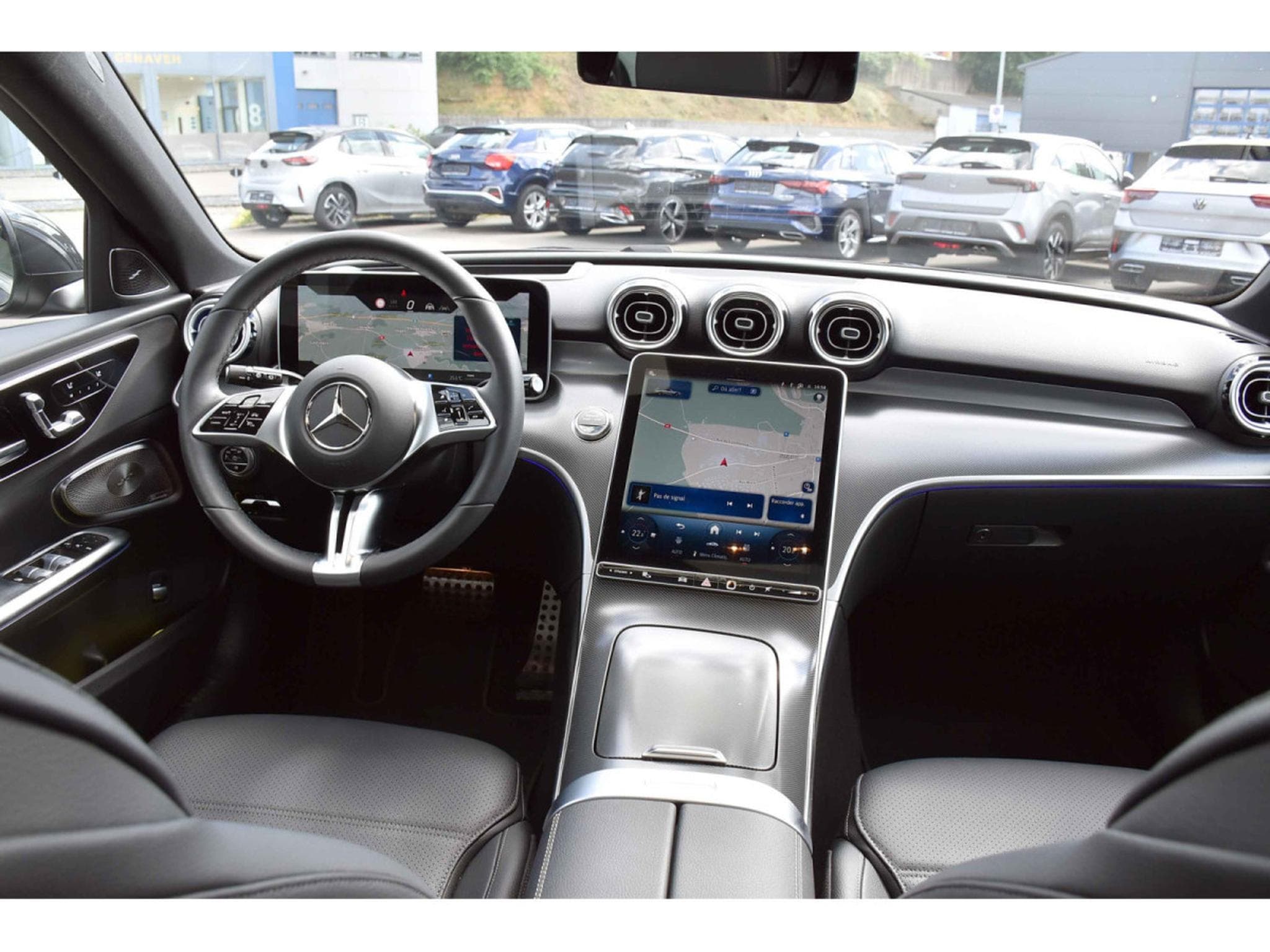 Mercedes C 220 CDI Break 4Matic All Terrain 9G PANO MEMO DISTR ATT RMQ (2025) - Photo 9
