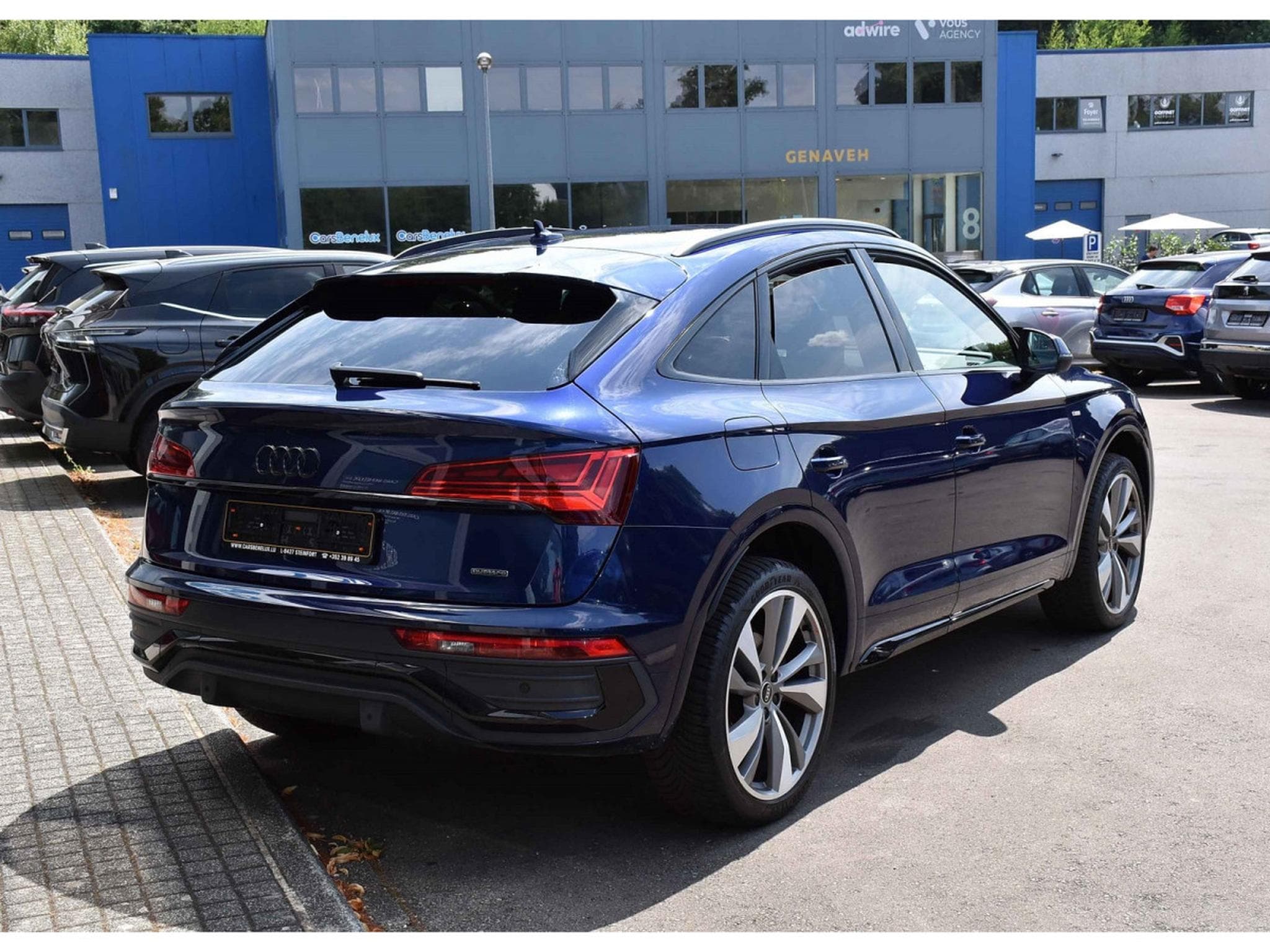 Audi Q5 Sportback 40 TDI Quattro S-Line S-Tronic ACC SIDE MATRIX (2023) - Photo 4