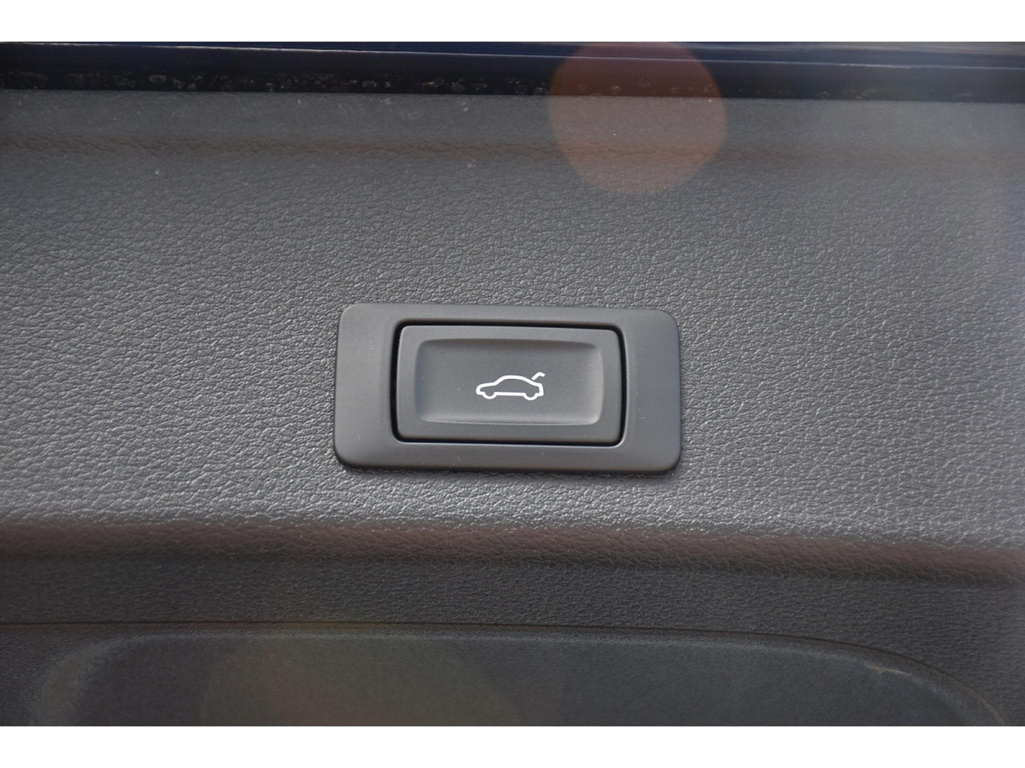 Audi A4 40 TDI Quattro S-Tronic CUIR GPS ATT RMQ CAM 1° MAIN (2022) - Photo 22