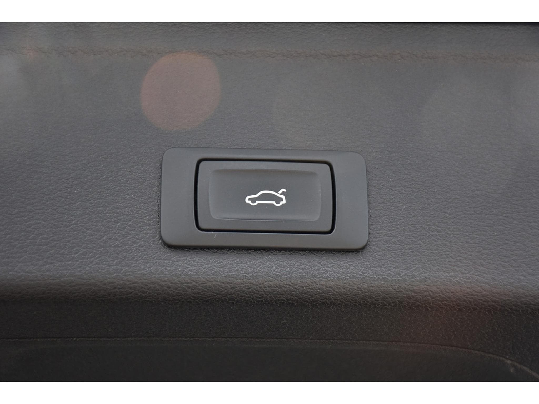 Audi A4 Avant 30 TDI S-Tronic CUIR LANE SIDE GPS CAM 1° MAIN (2022) - Photo 23