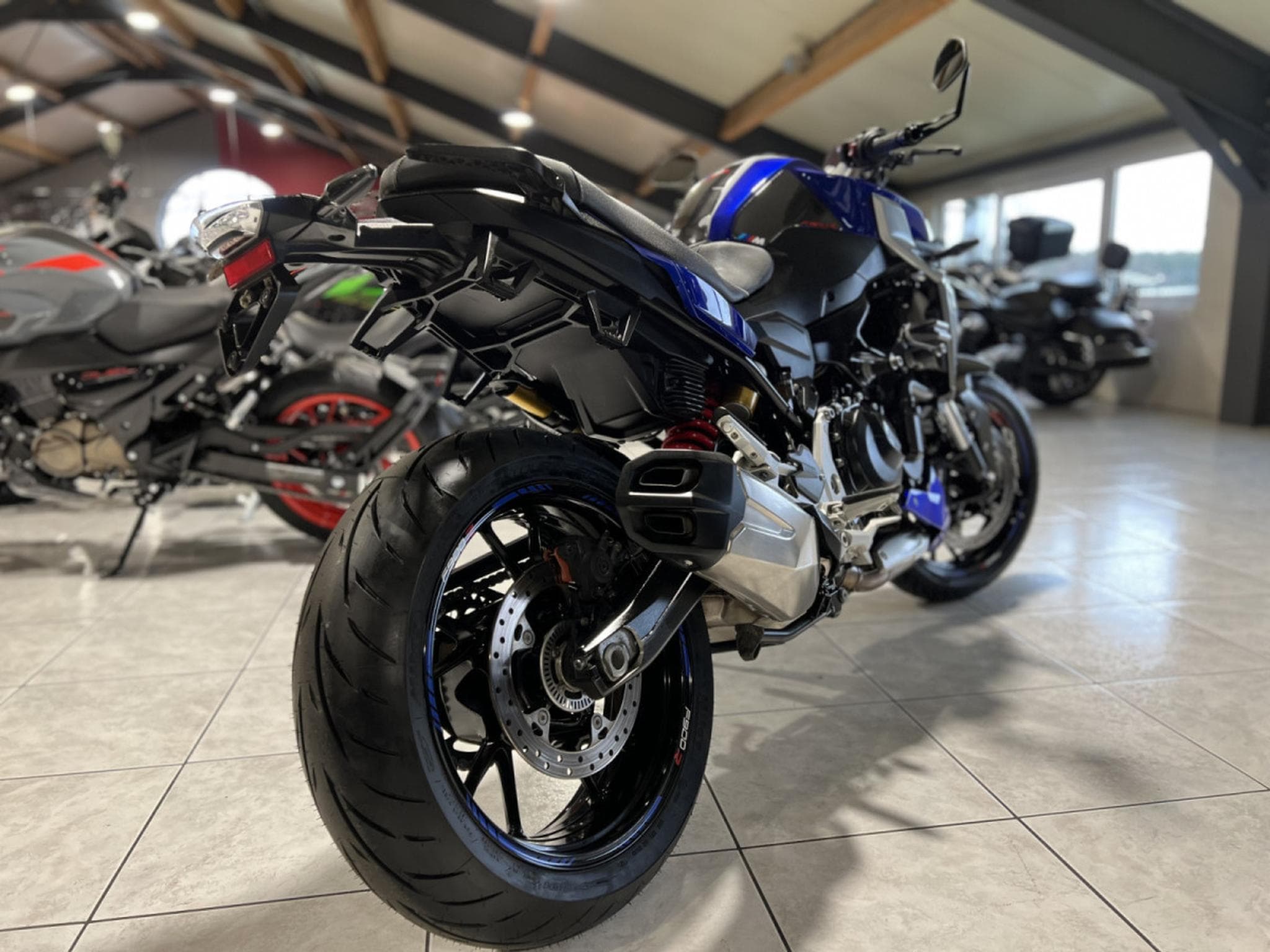 BMW F 900 R (2020) - Foto 3