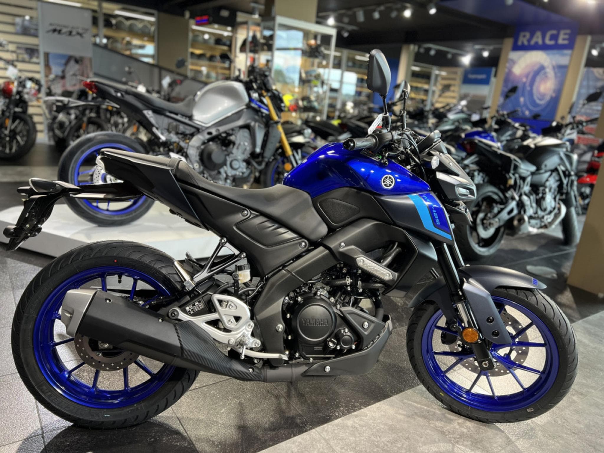 Yamaha MT125 BLEU (2026) - Foto 1