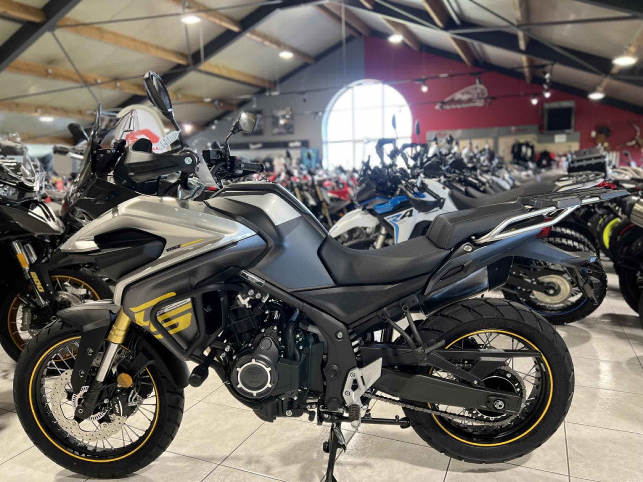 Voge 525DSX ANNIVERSARY GRIS (2026) - Photo 4