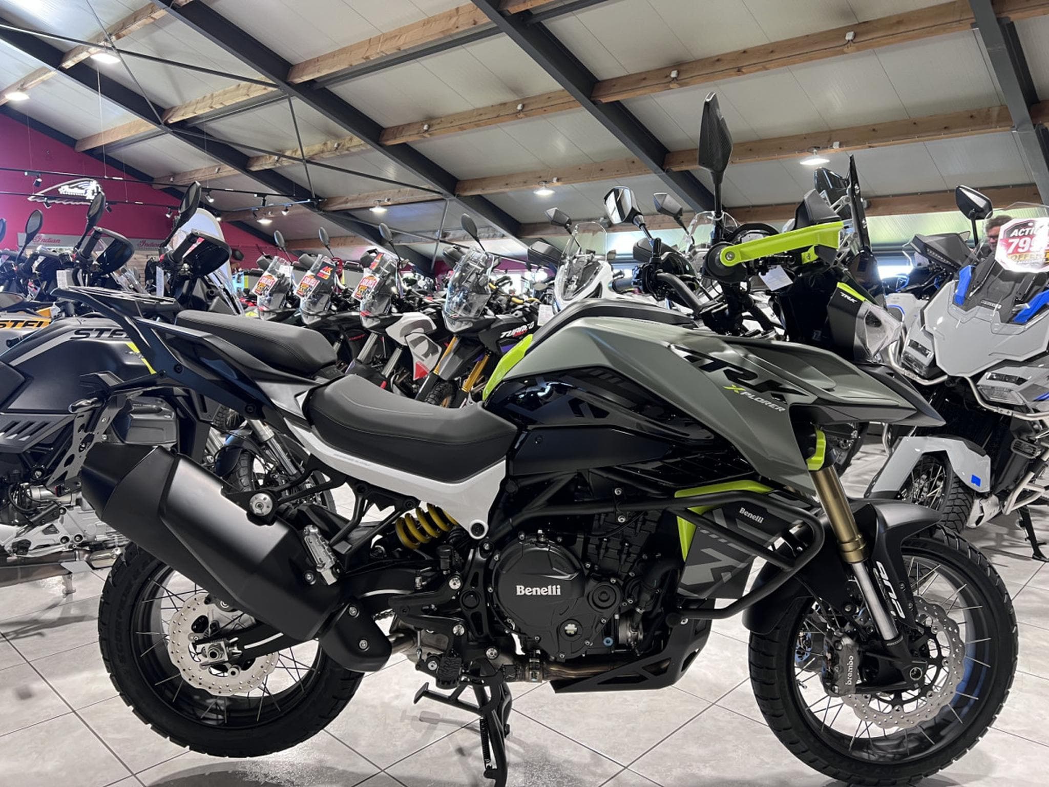 Benelli TRK 902 XPLORER (2026) - Foto 1