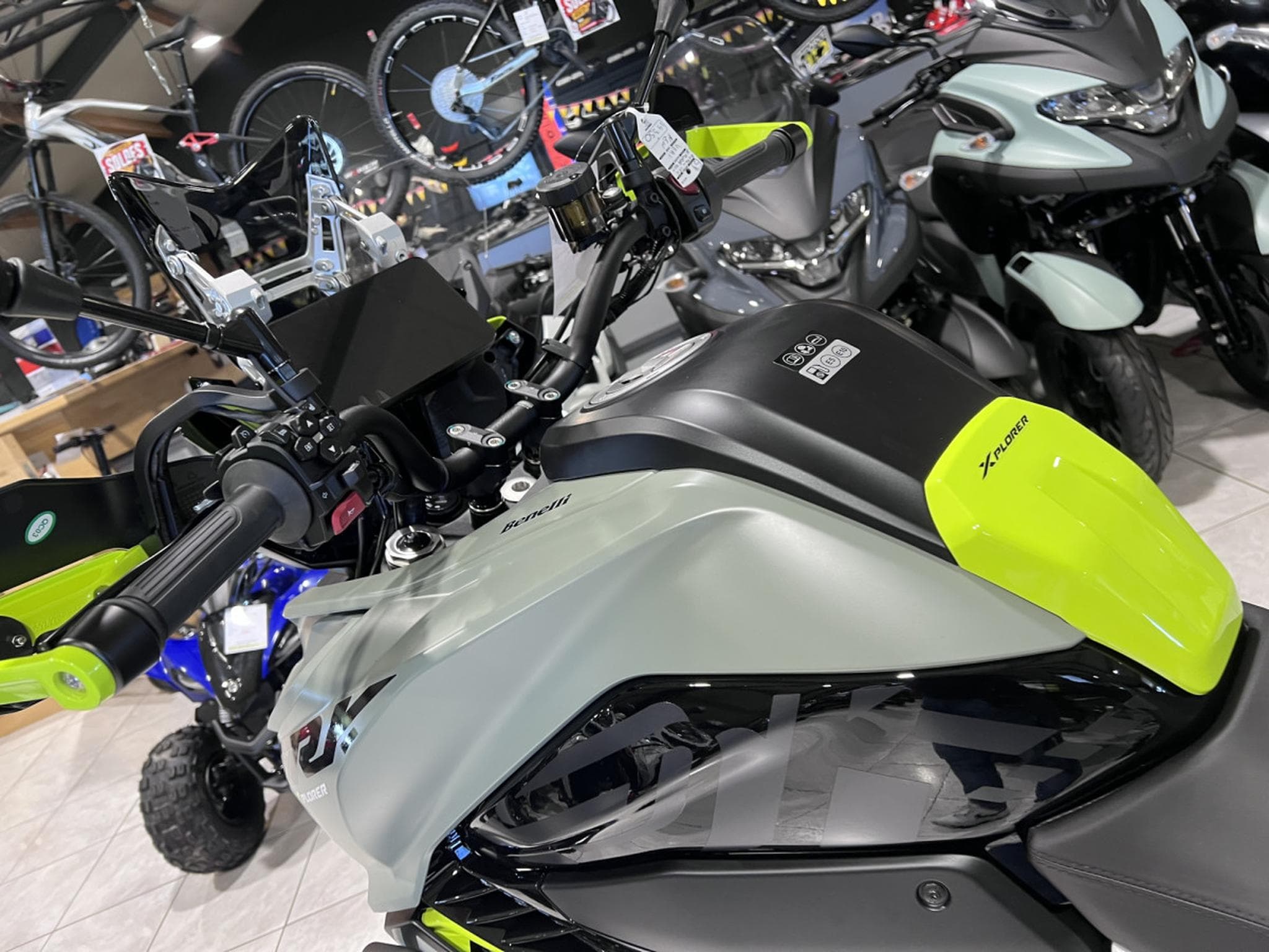 Benelli TRK 902 XPLORER (2026) - Foto 6