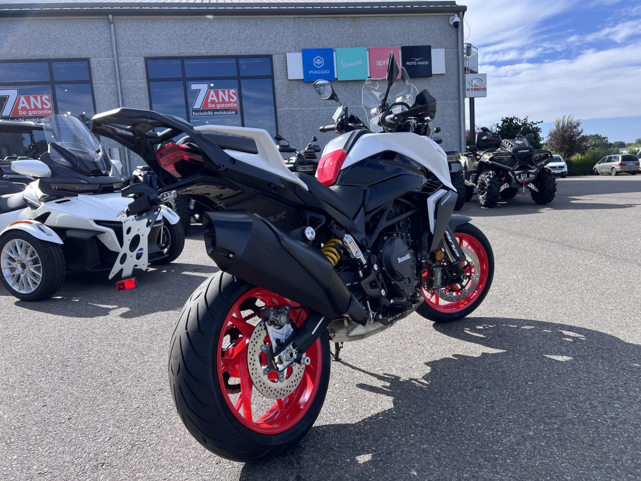 Benelli TRK 902 STRADALE (2026) - Foto 3