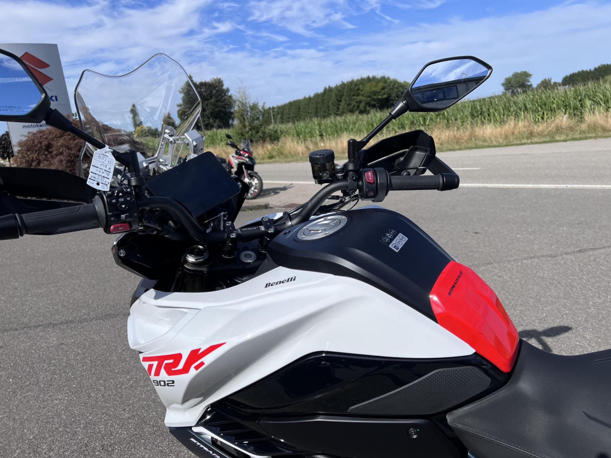 Benelli TRK 902 STRADALE (2026) - Foto 7