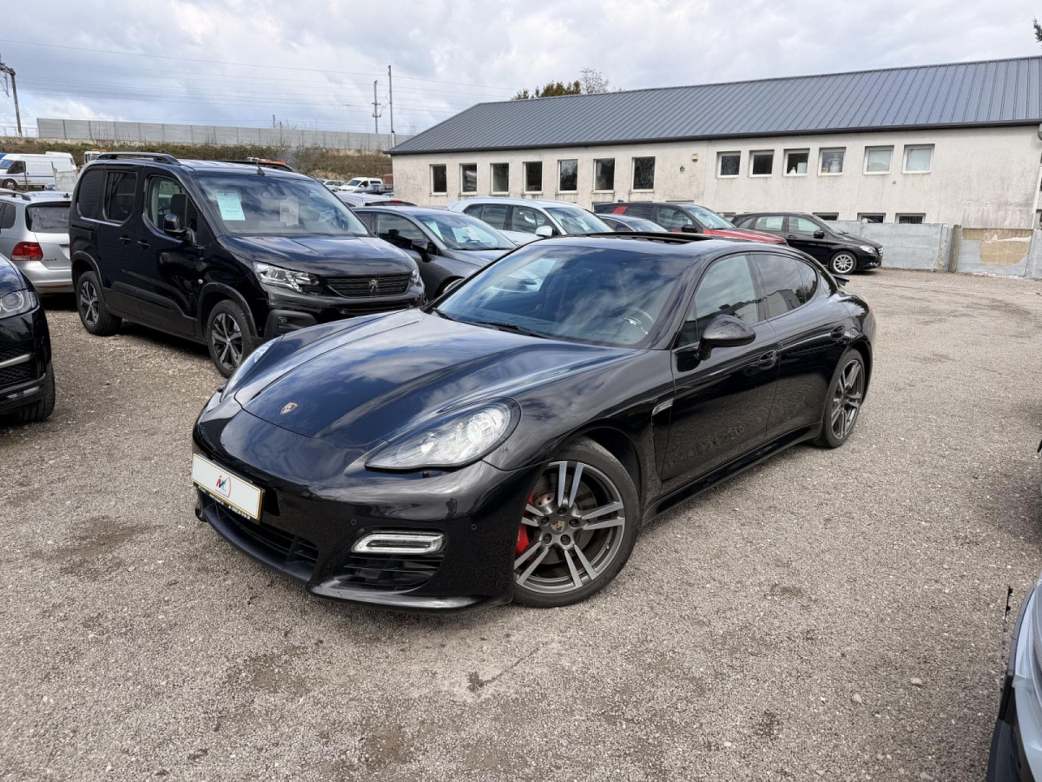 Porsche Panamera GTS (2012) - Foto 1