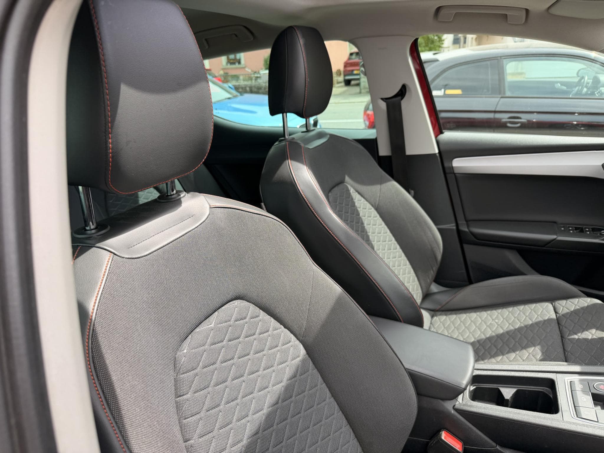 Seat Leon FR 1.5 TFSI 150 (2021) - Foto 14