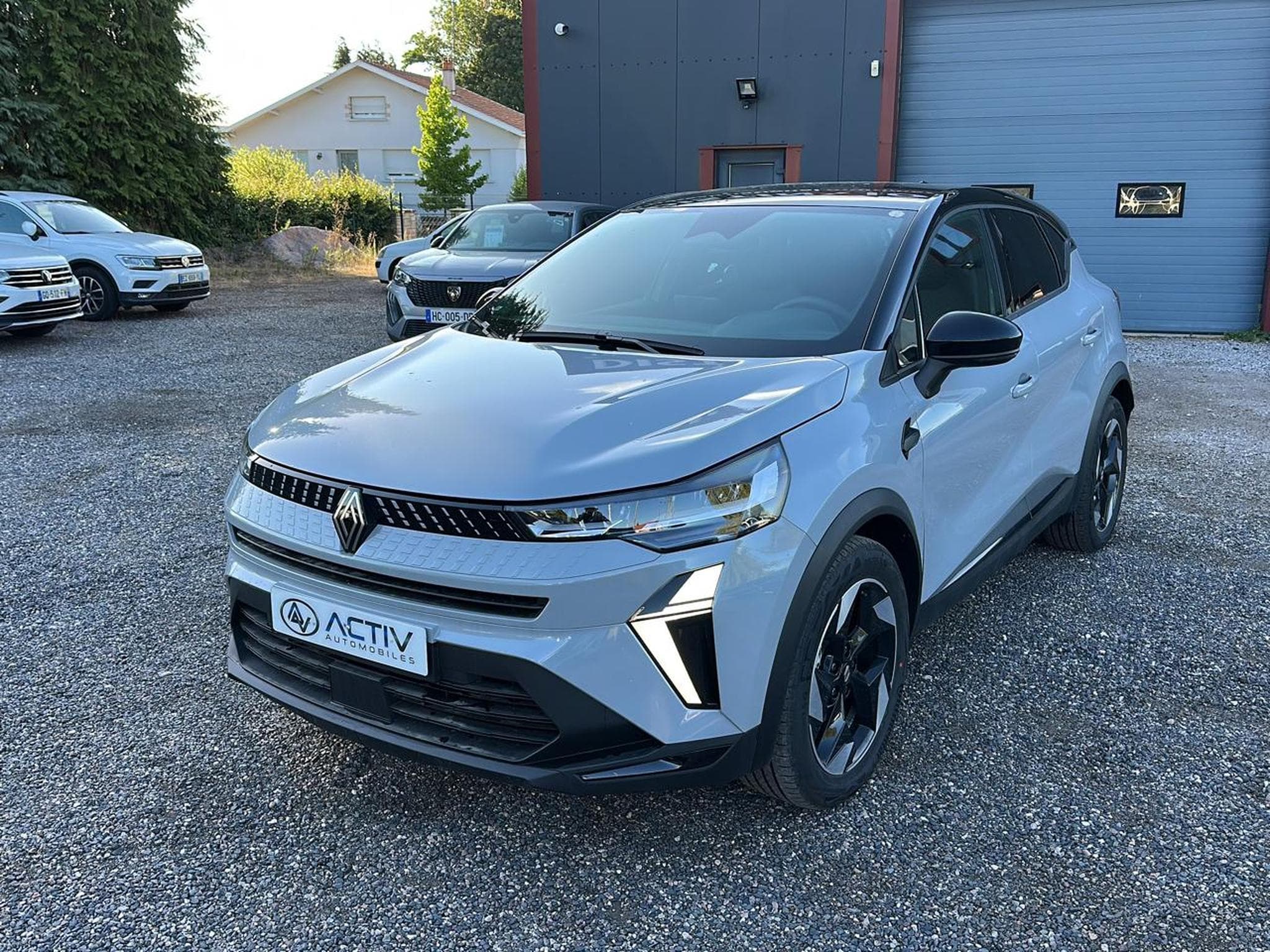 Renault Captur 1.8 E-TECH FULL HYBRID 160 TECHNO (2026) - Foto 1