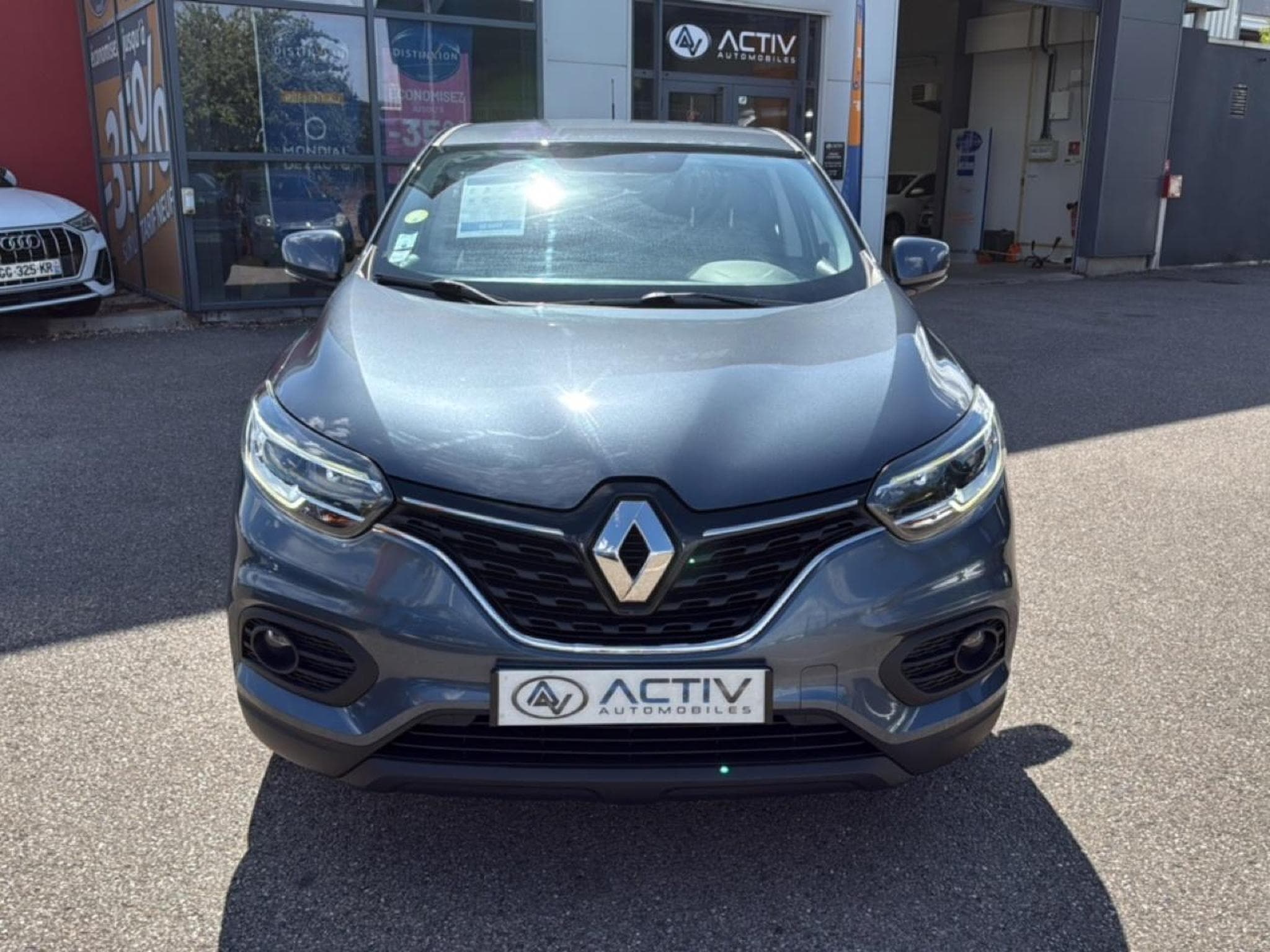 Renault KADJAR 1.5 BLUE DCI 115 LIFE (2019) - Foto 2