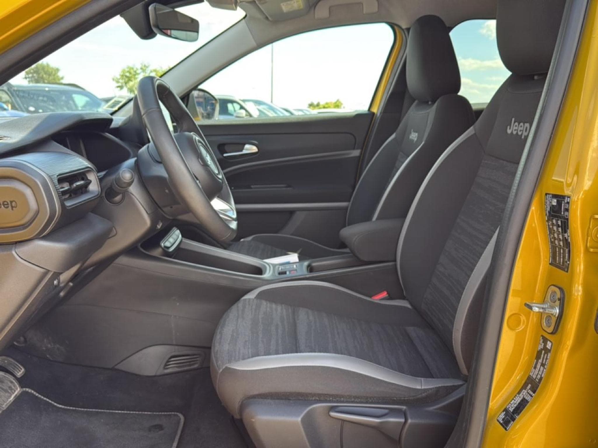 Jeep AVENGER ELECTRIQUE 156 115KW LONGITUDE (2023) - Foto 19