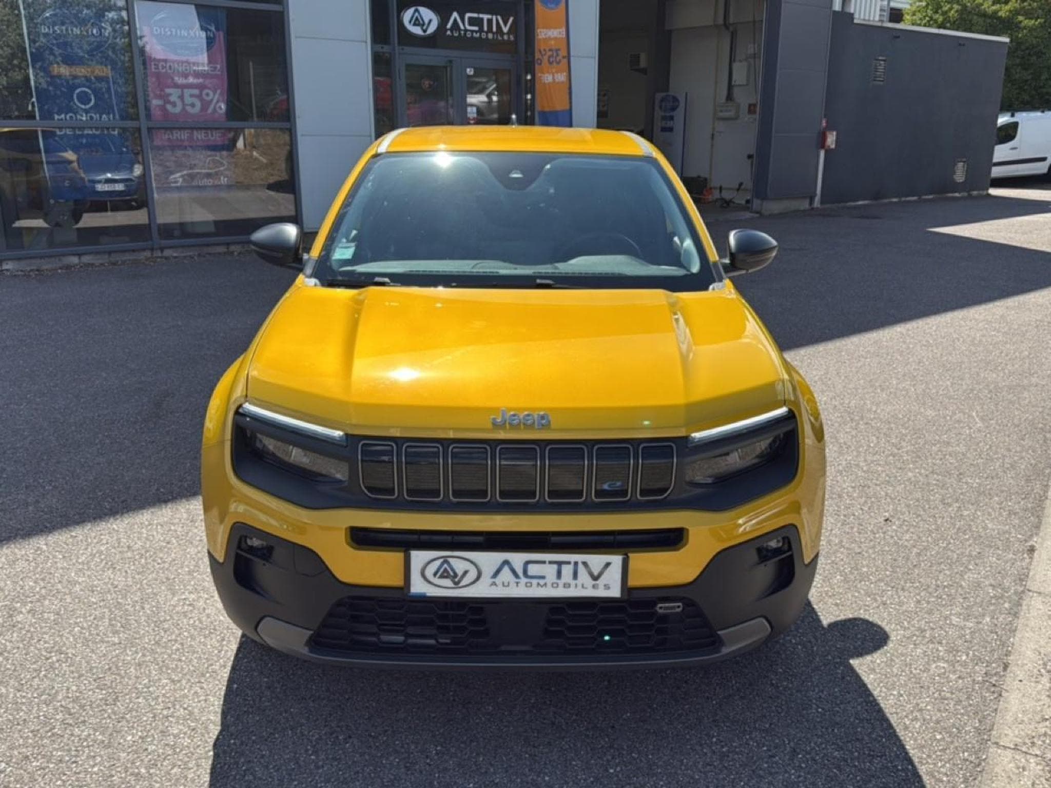 Jeep AVENGER ELECTRIQUE 156 115KW LONGITUDE (2023) - Foto 2