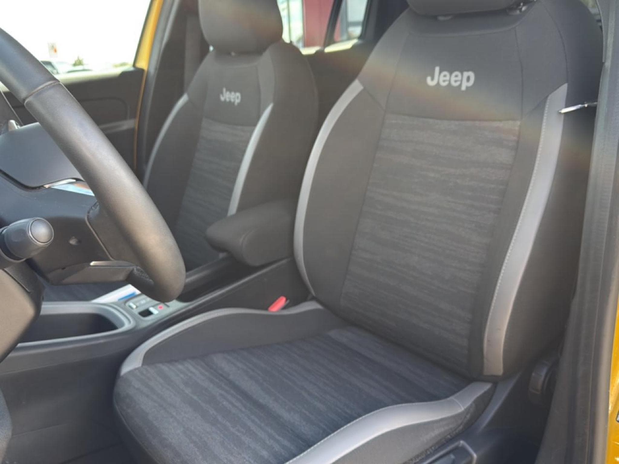 Jeep AVENGER ELECTRIQUE 156 115KW LONGITUDE (2023) - Foto 20